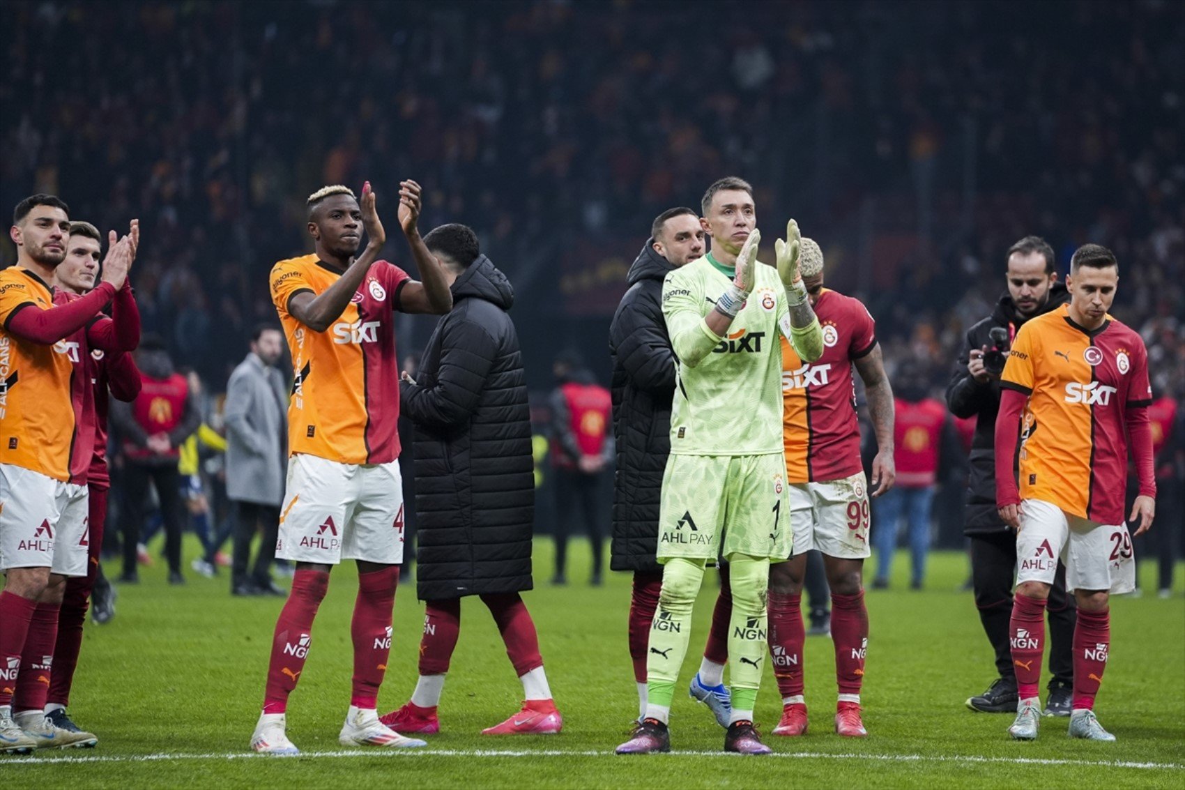 Galatasaray'lı Yelkencioğlu'ndan derbi yorumu: 'O kadar polis...'