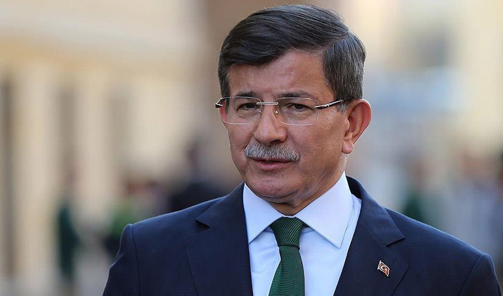 Ahmet Davutoğlu, Öcalan'ın çağrısını değerlendirdi