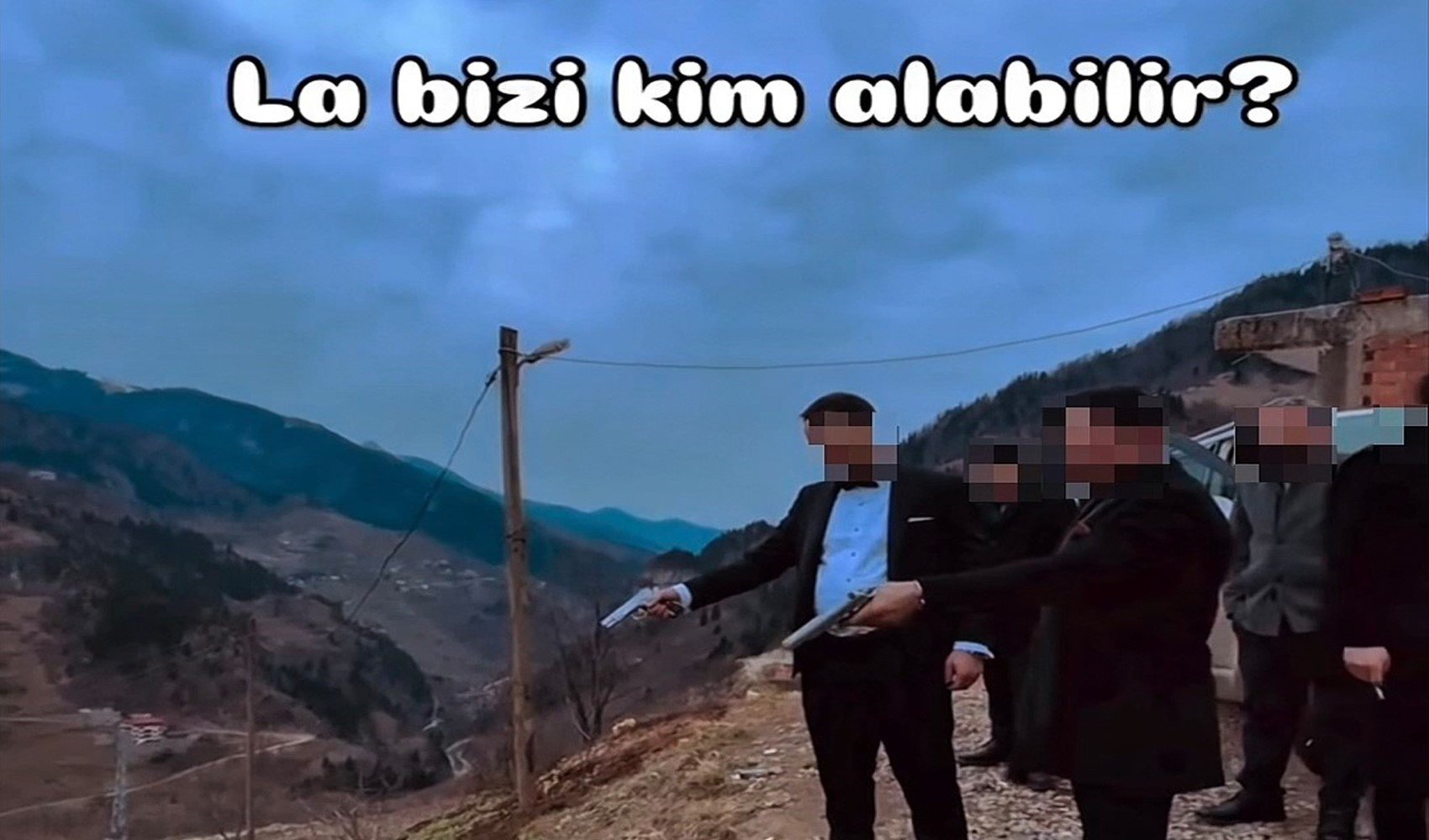 Silahla ateş etti, 'Bizi kim alabilir' dedi