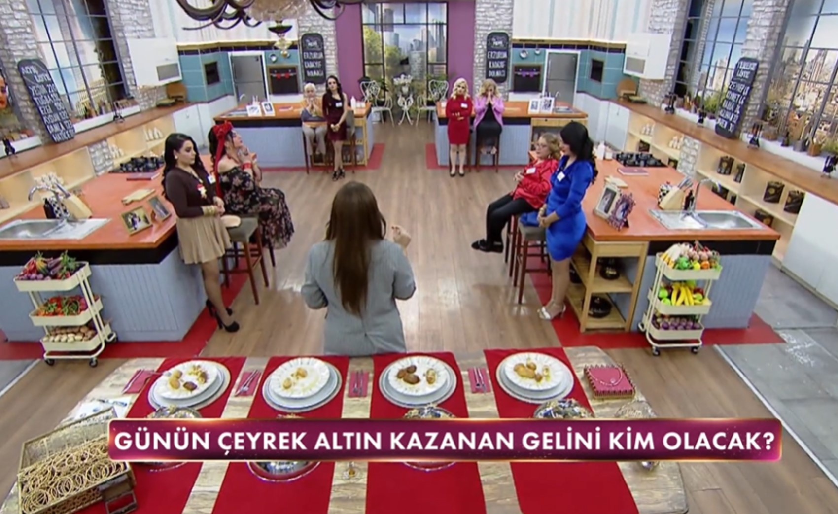 Gelinim Mutfakta 3 Şubat Pazartesi puan durumu: Günün birincisi kim oldu? Çeyrek altını kim aldı?