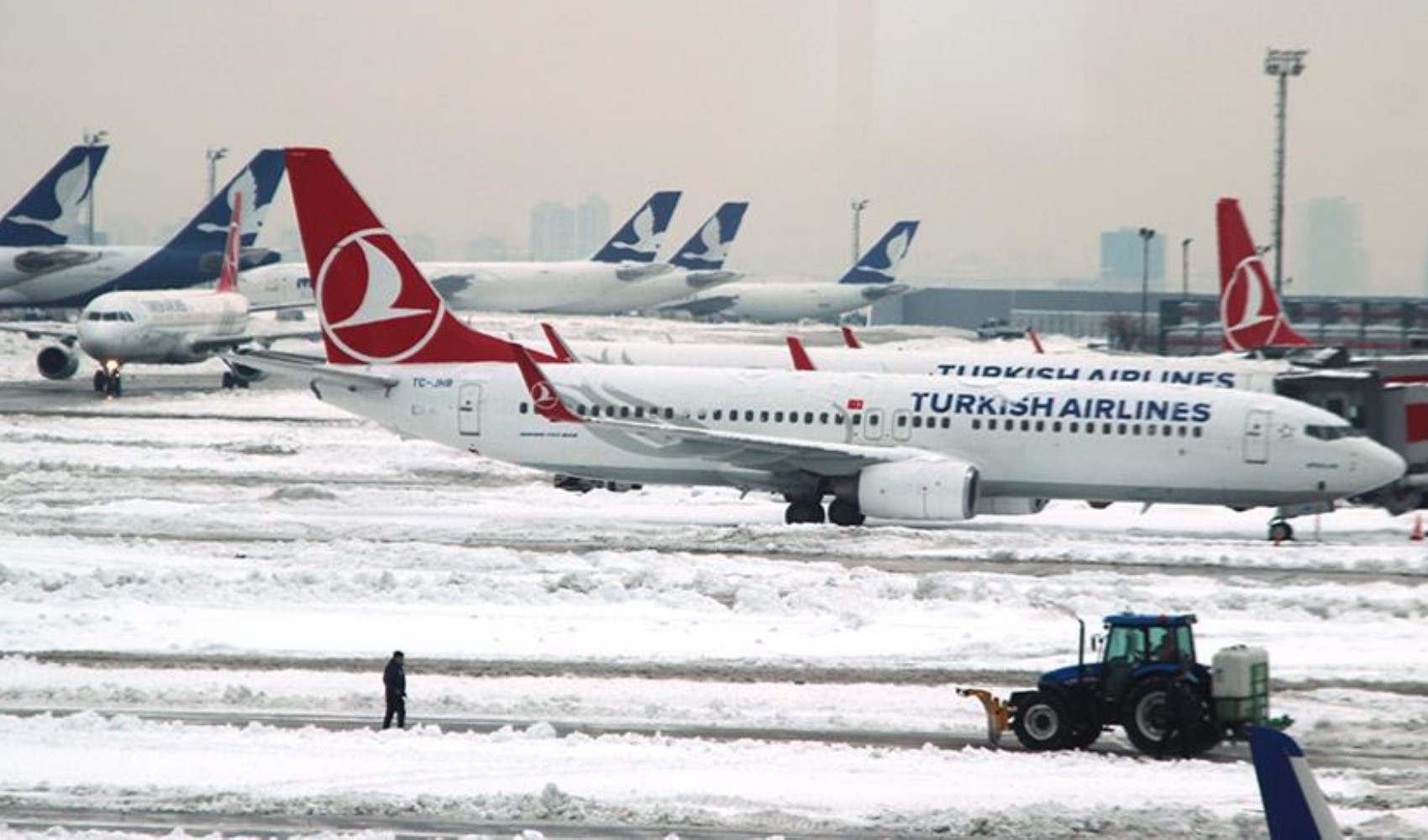 Sabiha Gökçen Havalimanı'nda uçuşlar yüzde 10 oranında azaltılacak