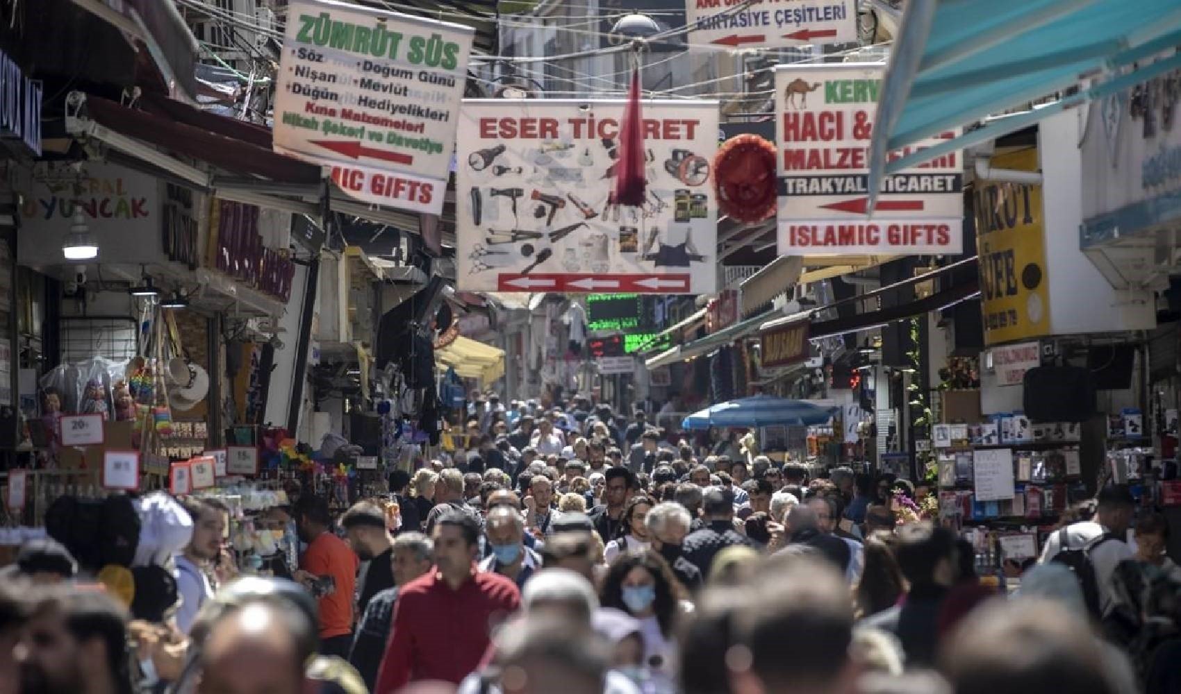 İstanbul'da yaşamanın maliyeti 100 bin liraya yaklaştı!