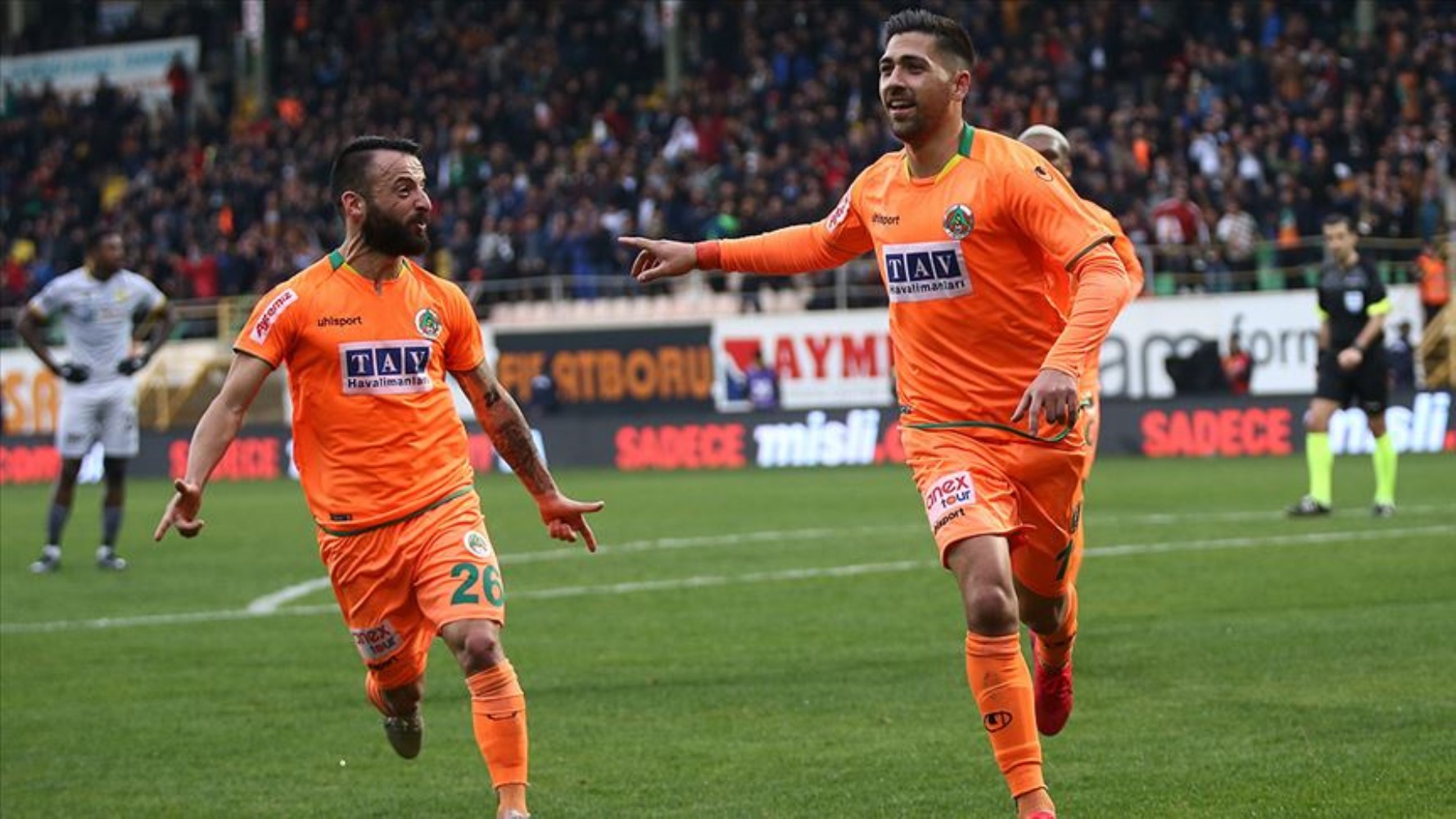 130034384-alanyaspor.jpg