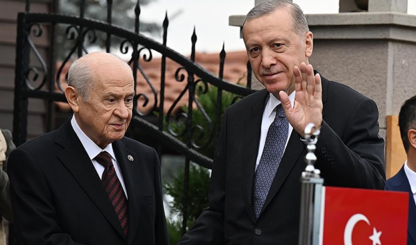 Erdoğan ve Bahçeli'ye yönelik paylaşım yapan kişi gözaltında