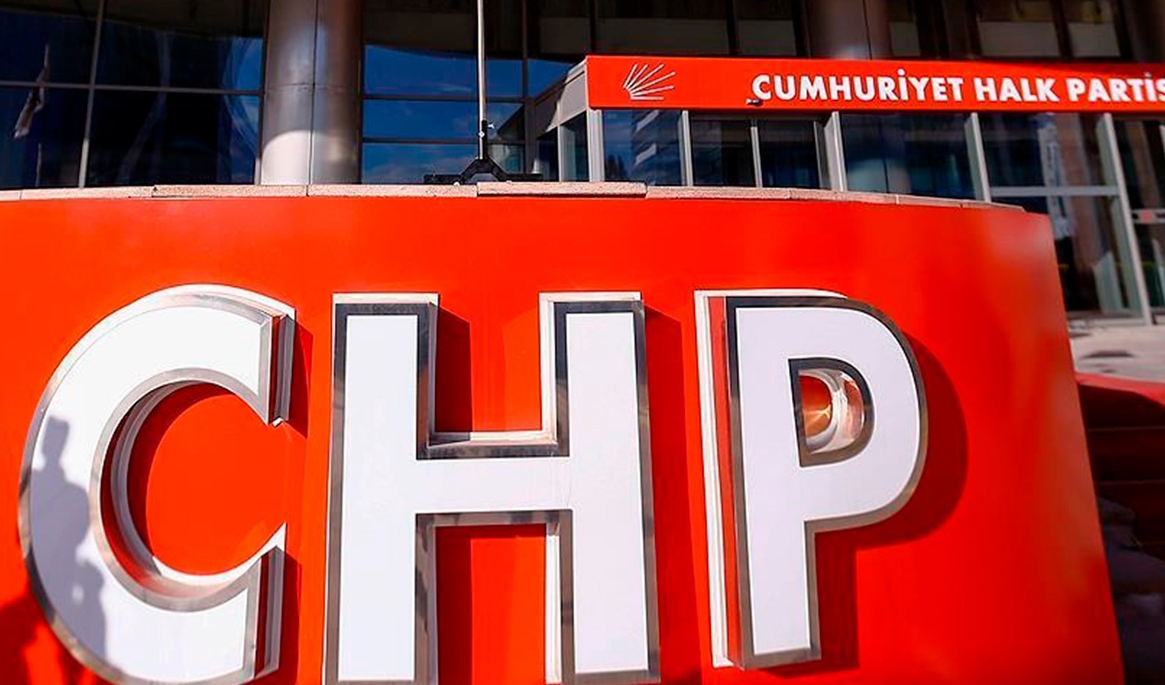 Al via i preparativi per il candidato alla presidenza: nel CHP gli occhi sono puntati su quella data per le primarie