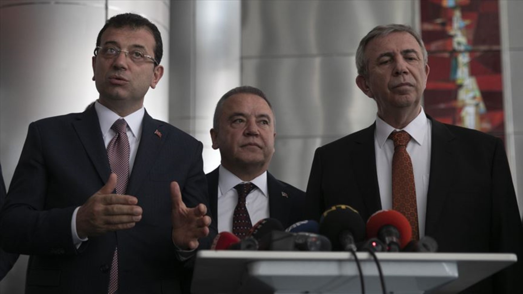 CHP'de gündem ön seçim... Mansur Yavaş'ın yol haritası ne olacak? İmamoğlu ayrıntısı dikkat çekti