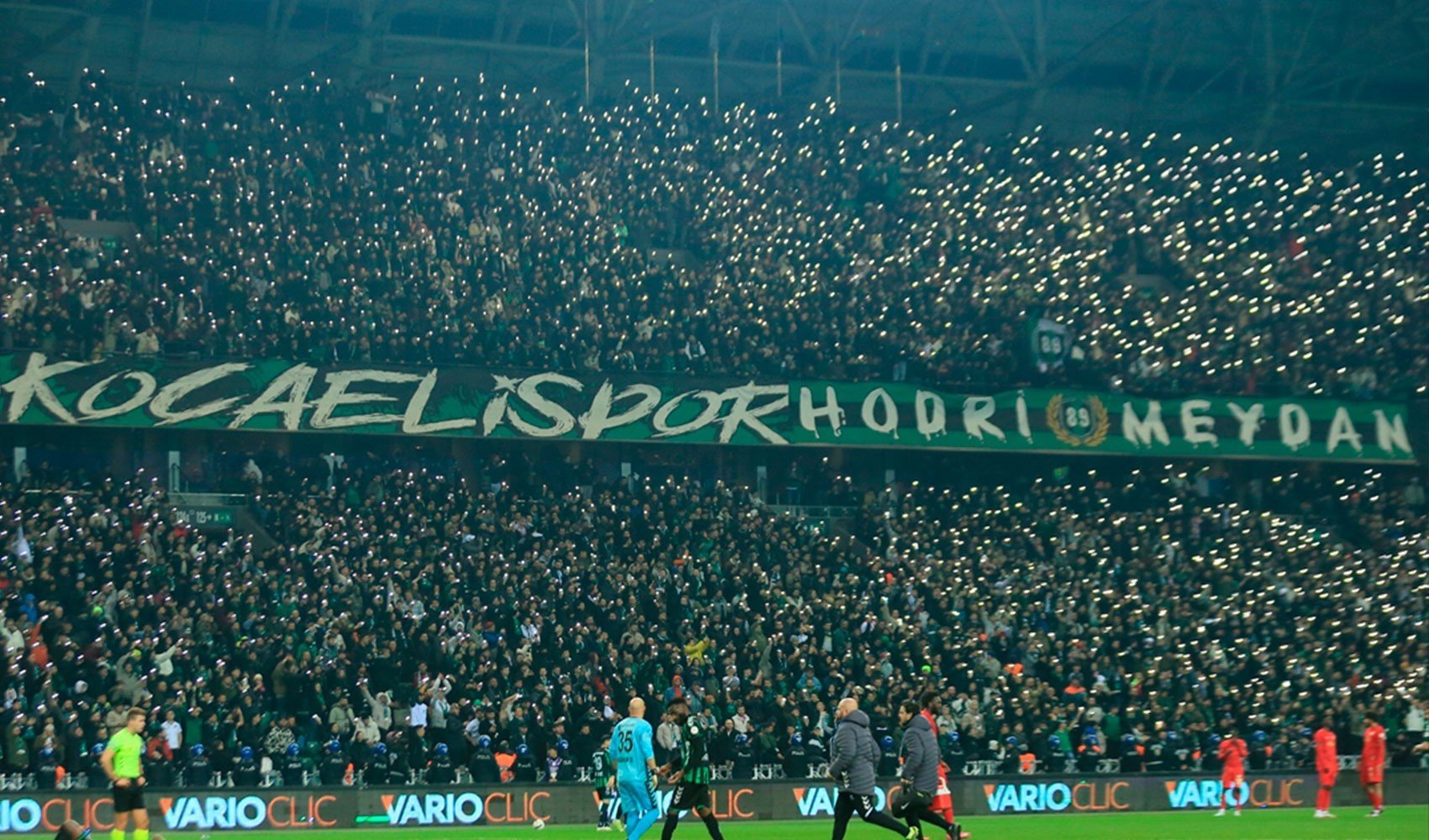 Kocaelispor - Amedspor maçında feci kaza! 16 yaşındaki genç ağır yaralandı