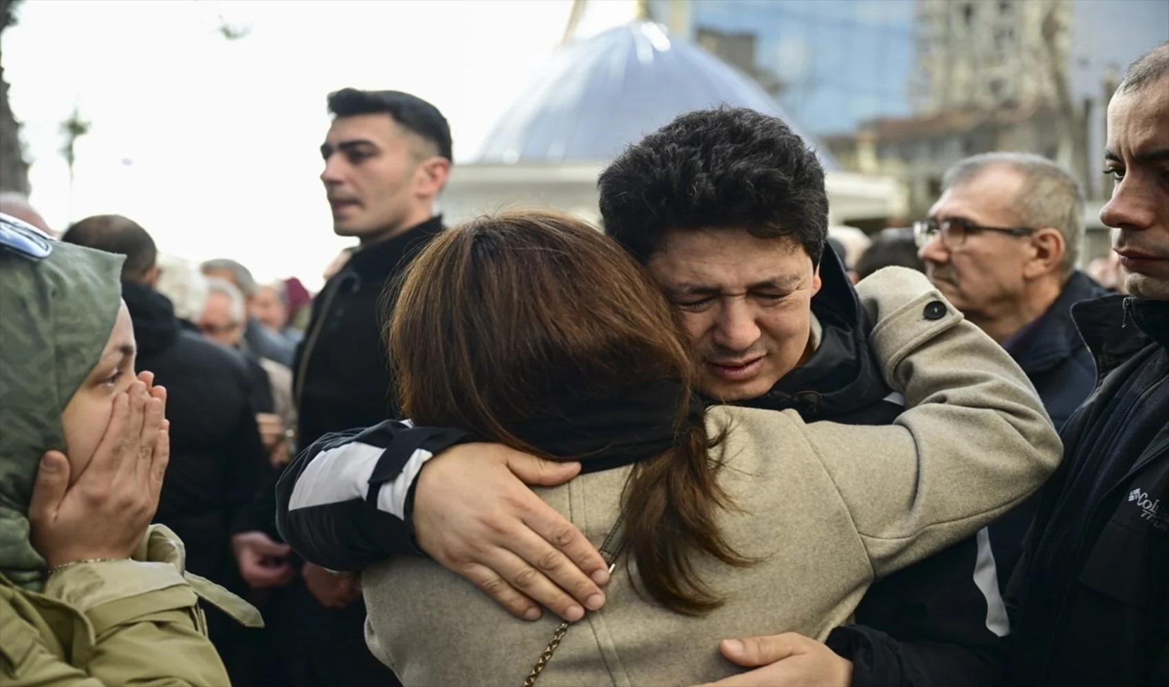 Ece Gürel'in sosyal medya profilindeki şifreli mesajlarının sırrı ne? Ailesi canlı yayında anlattı!