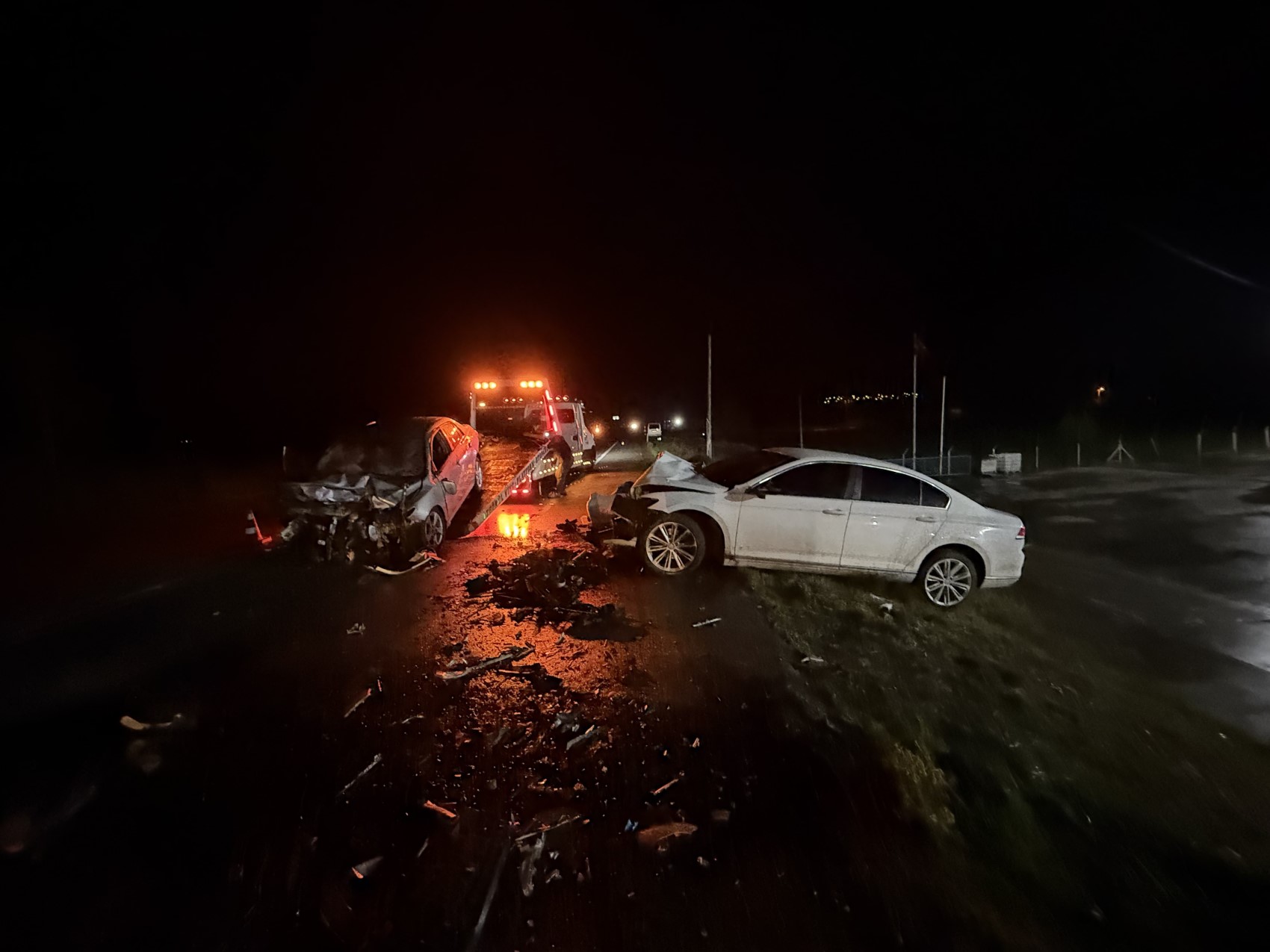 Çanakkale’de feci trafik kazası: 3 kişi hayatını kaybetti