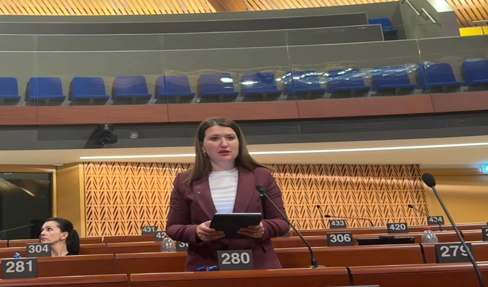 Gökçe Gökçen Avrupa Konseyi Parlamenter Meclisi’nde konuştu: ‘Demokrasi olmadan güvenlik olmaz’ Gökçe Gökçen Avrupa Konseyi Parlamenter Meclisi’nde konuştu: ‘Demokrasi olmadan güvenlik olmaz’