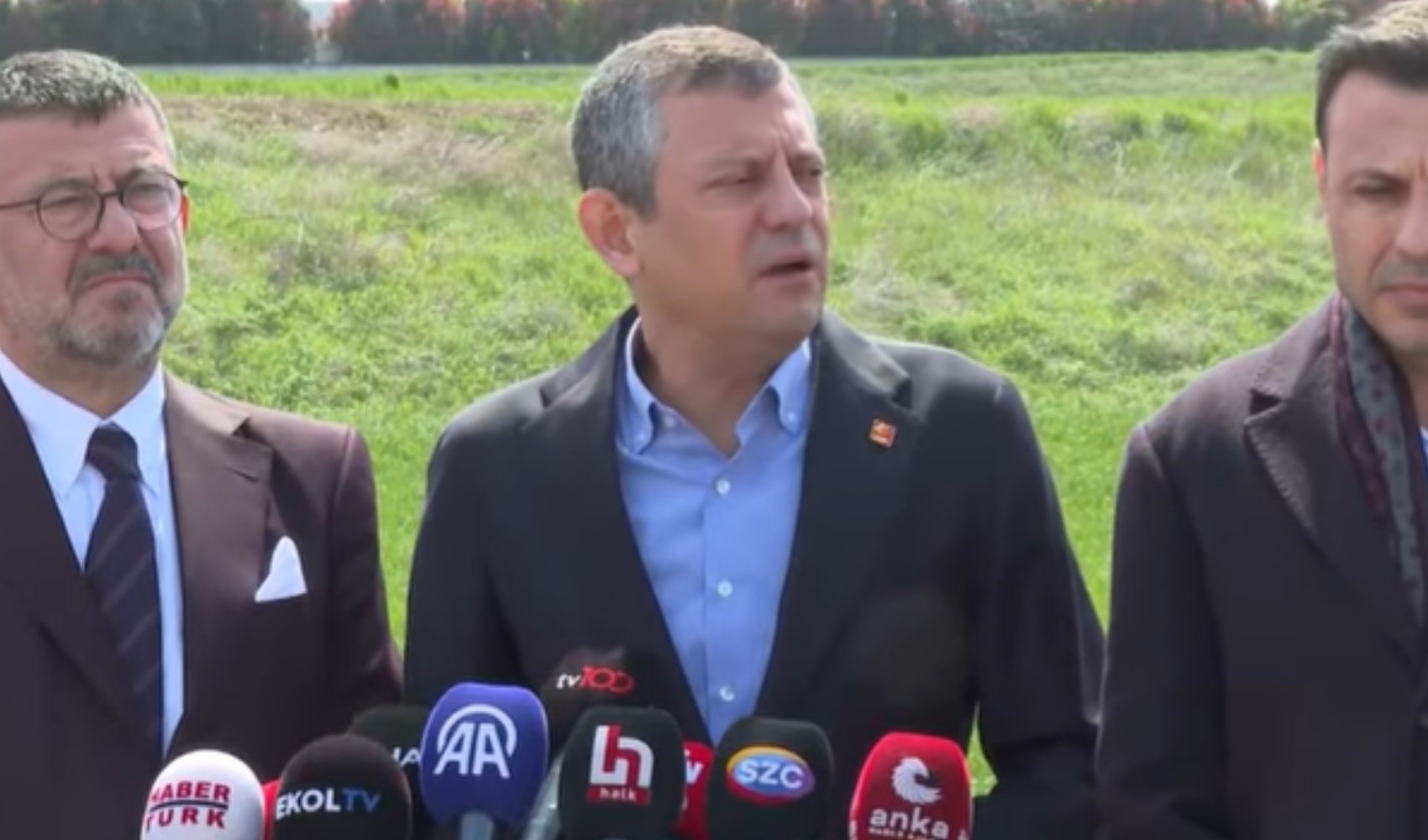 SON DAKİKA... Özgür Özel İmamoğlu'nu ziyaretinin ardından konuştu: Erdoğan- DEM ziyareti öncesi önemli mesaj!