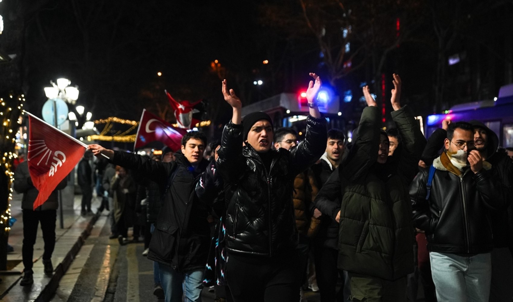 Saraçhane protestolarında tutuklanan 25 genç tahliye edildi