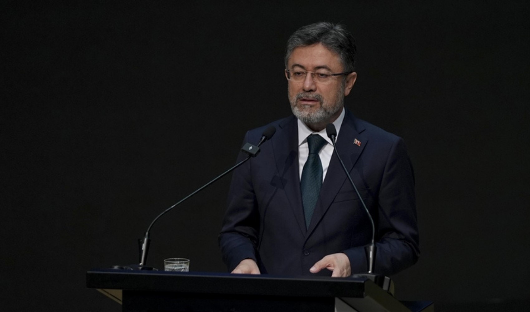 Bakan Yumaklı'dan tavuk döner açıklaması