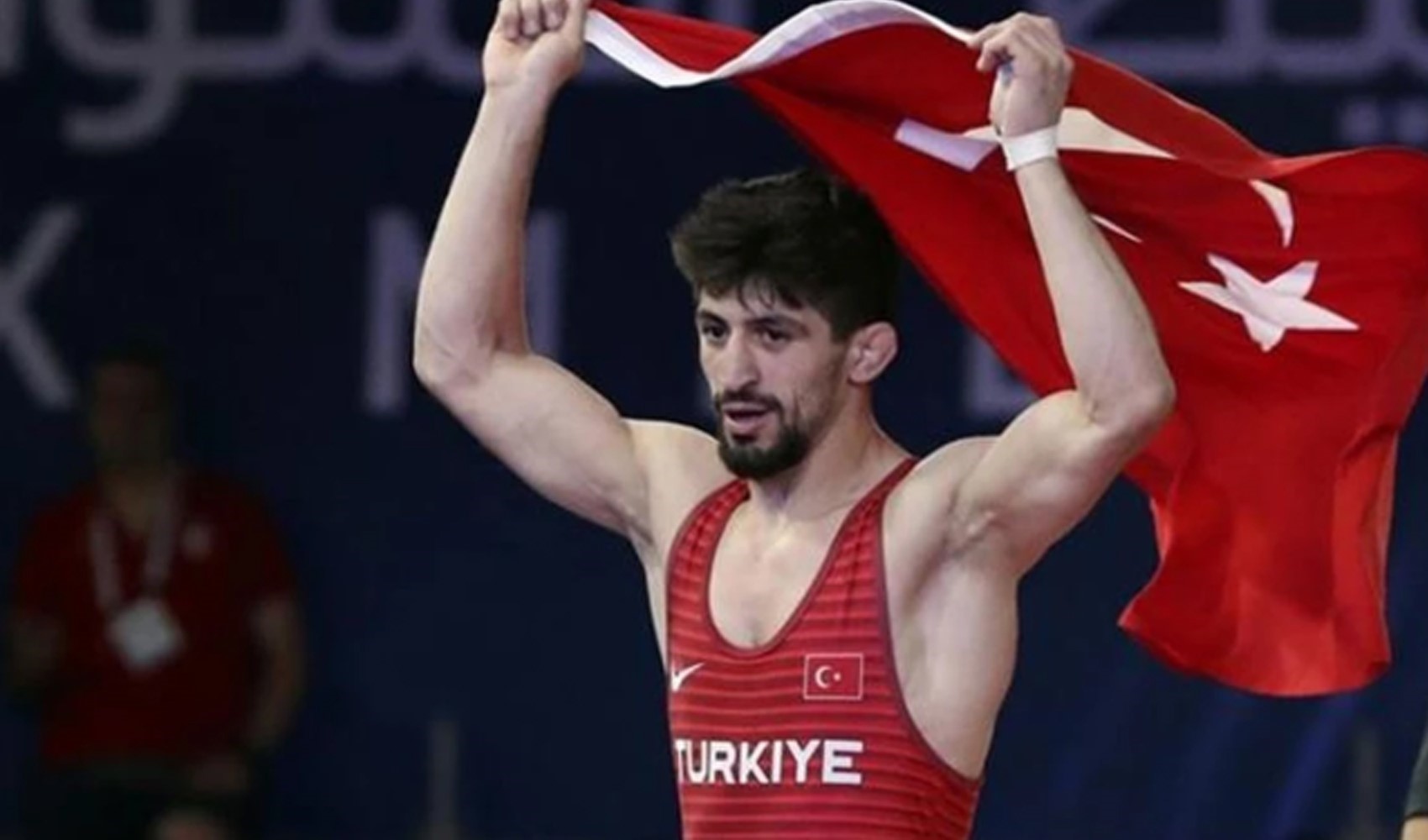 Milli güreşçi Kerem Kamal Avrupa şampiyonu oldu