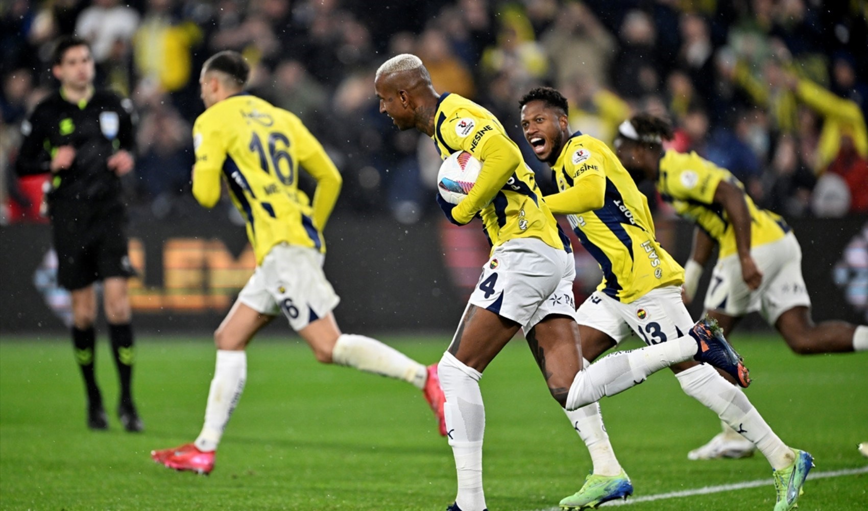 Fenerbahçe, Sivas'ta kritik virajda