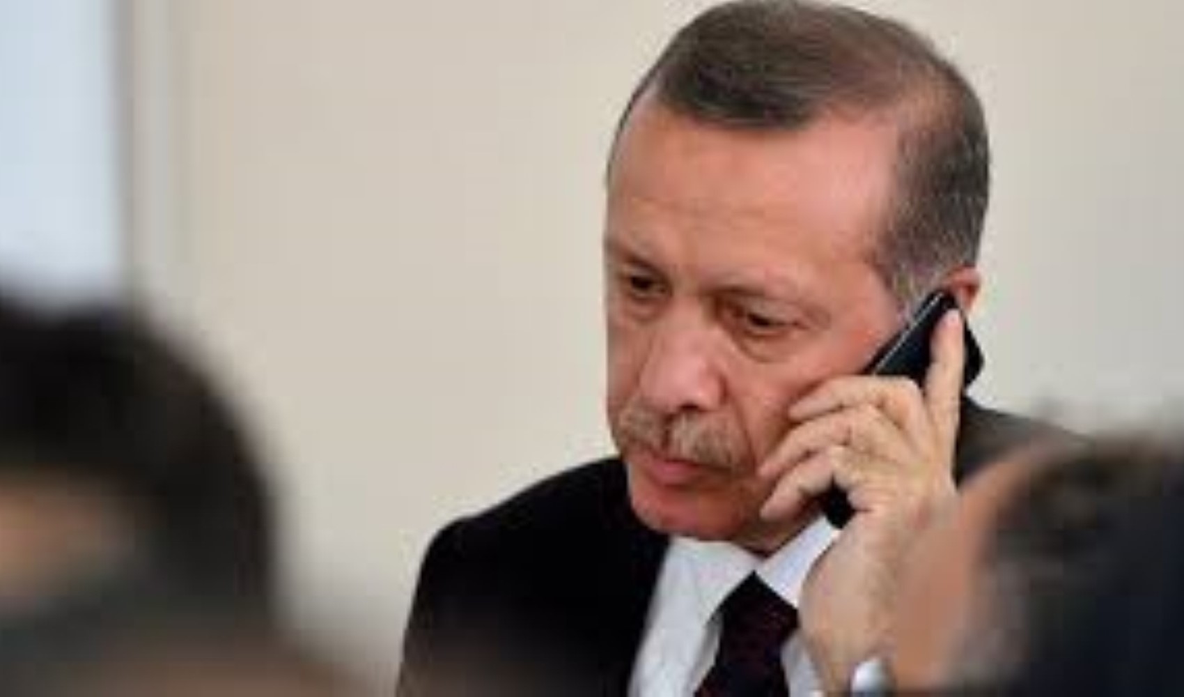 Cumhurbaşkanı Erdoğan'dan Sırrı Süreyya Önder için 'geçmiş olsun' telefonu