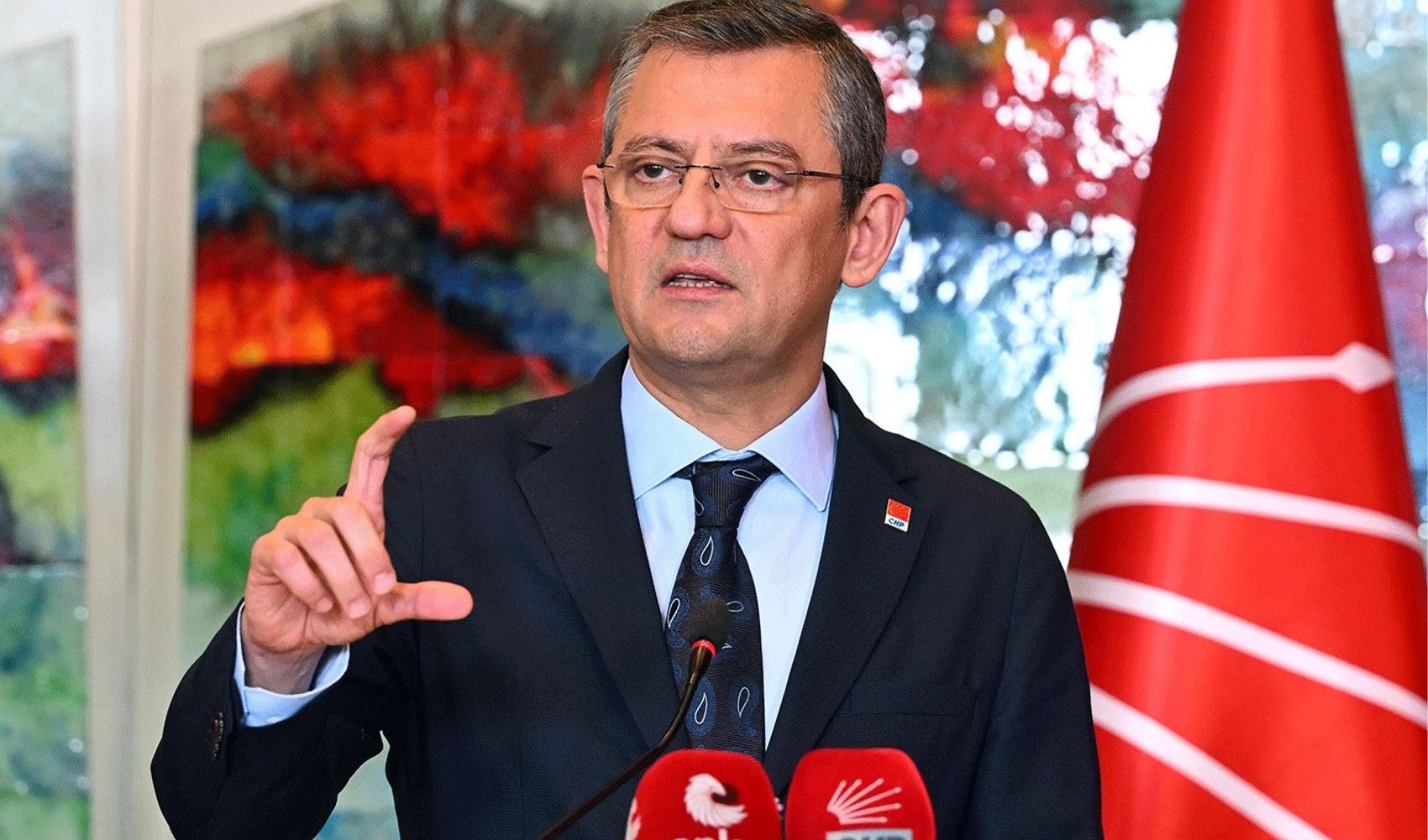 Özgür Özel Sırrı Süreyya Önder'i ziyaret edecek