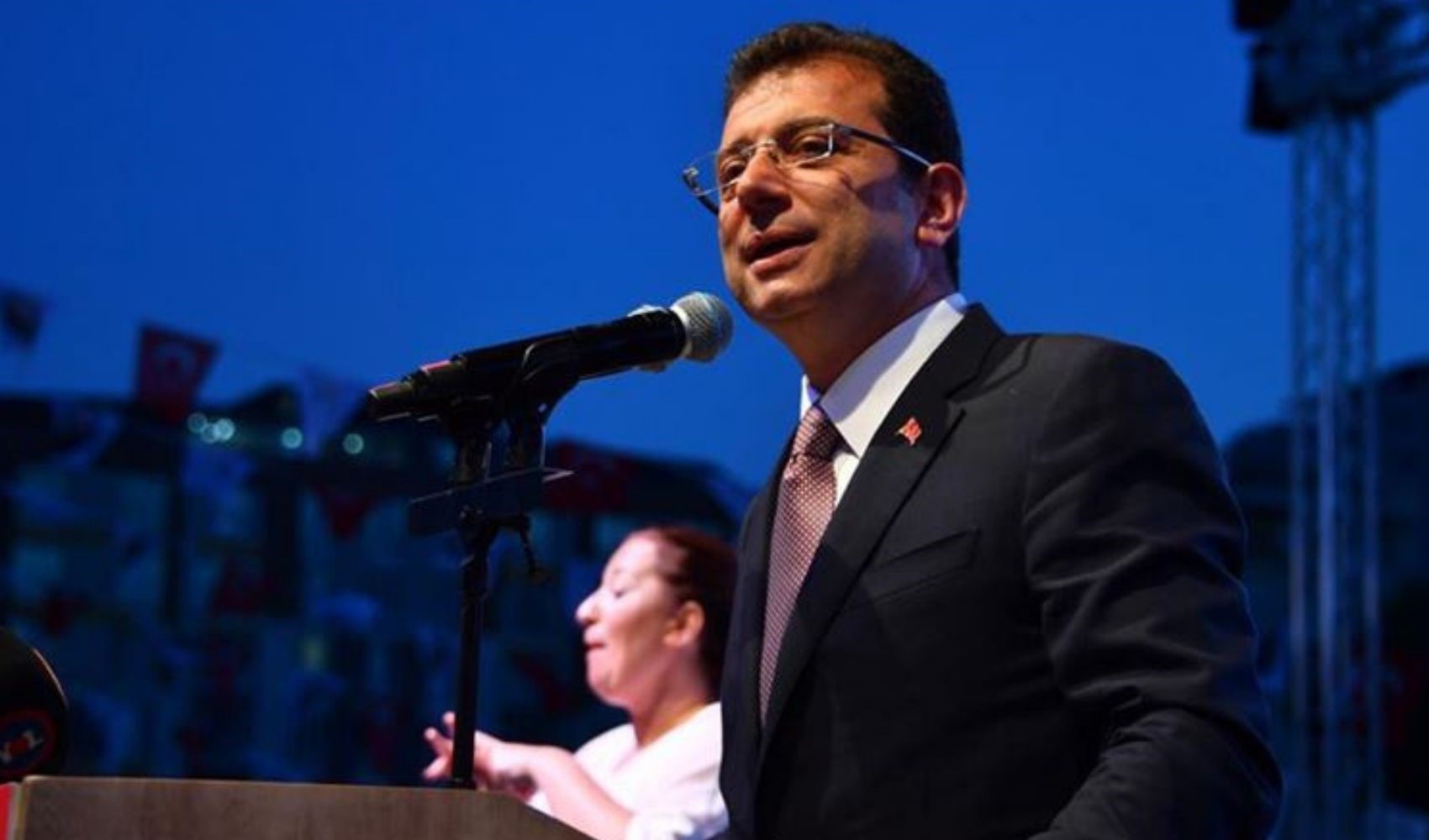 18 Nisan 2025 gazete manşetleri: Piyasalardaki İmamoğlu etkisi beklenenden daha fazla çıktı! 18 Nisan 2025 gazete manşetleri: Piyasalardaki İmamoğlu etkisi beklenenden daha fazla çıktı!