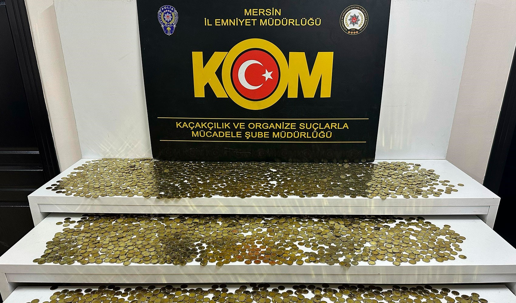 Mersin'de sahte euro operasyonu: 5 bin adet ele geçirildi