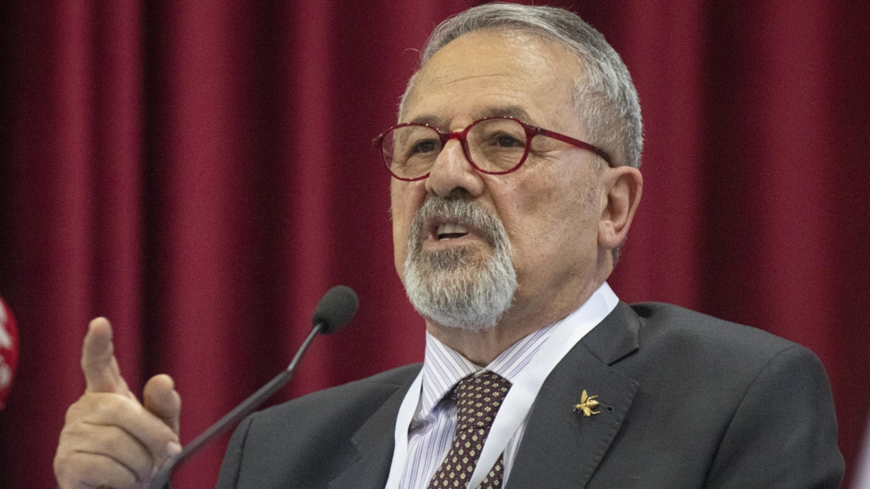 Naci Görür, ‘Kendimizi kandırmayalım’ diyerek uyardı! ‘Bu kırılırsa en az 7.2 deprem üretir’