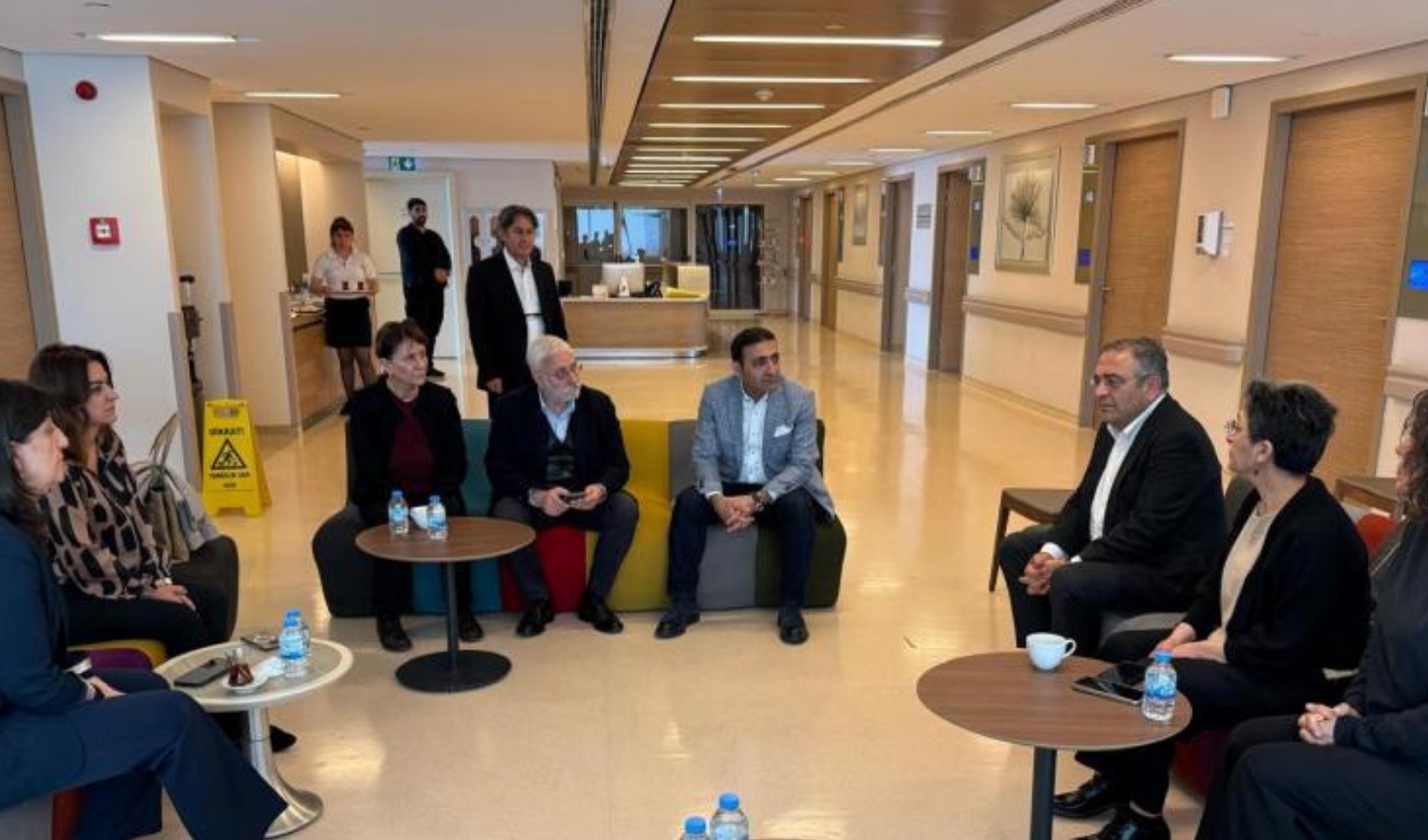 Sezgin Tanrıkulu'ndan Sırrı Süreyya Önder'e ziyaret: Son durumunu aktardı Sezgin Tanrıkulu'ndan Sırrı Süreyya Önder'e ziyaret: Son durumunu aktardı