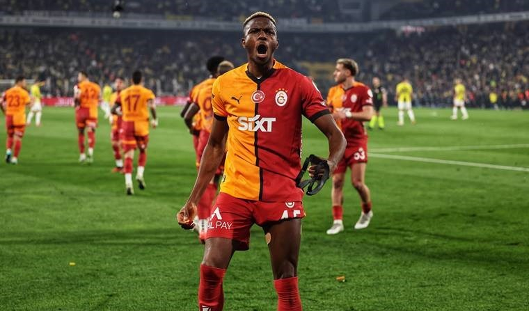 Osimhen'e Premier Lig'den yoğun ilgi