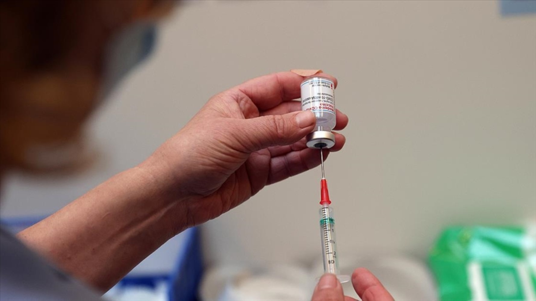 Covid-19 aşıları kalp krizini tetikliyor mu? Bu konuda en kapsamlı araştırma yapıldı: 46 milyon kişinin verileri incelendi