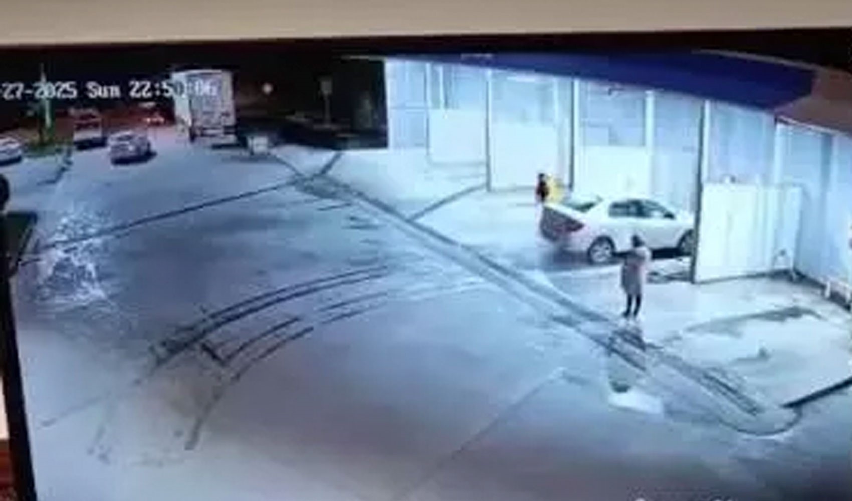 Baba ve çocukları hayatını kaybetti: Samsun’da 3 kişinin öldüğü heyelan faciasının görüntüleri ortaya çıktı Baba ve çocukları hayatını kaybetti: Samsun’da 3 kişinin öldüğü heyelan faciasının görüntüleri ortaya çıktı