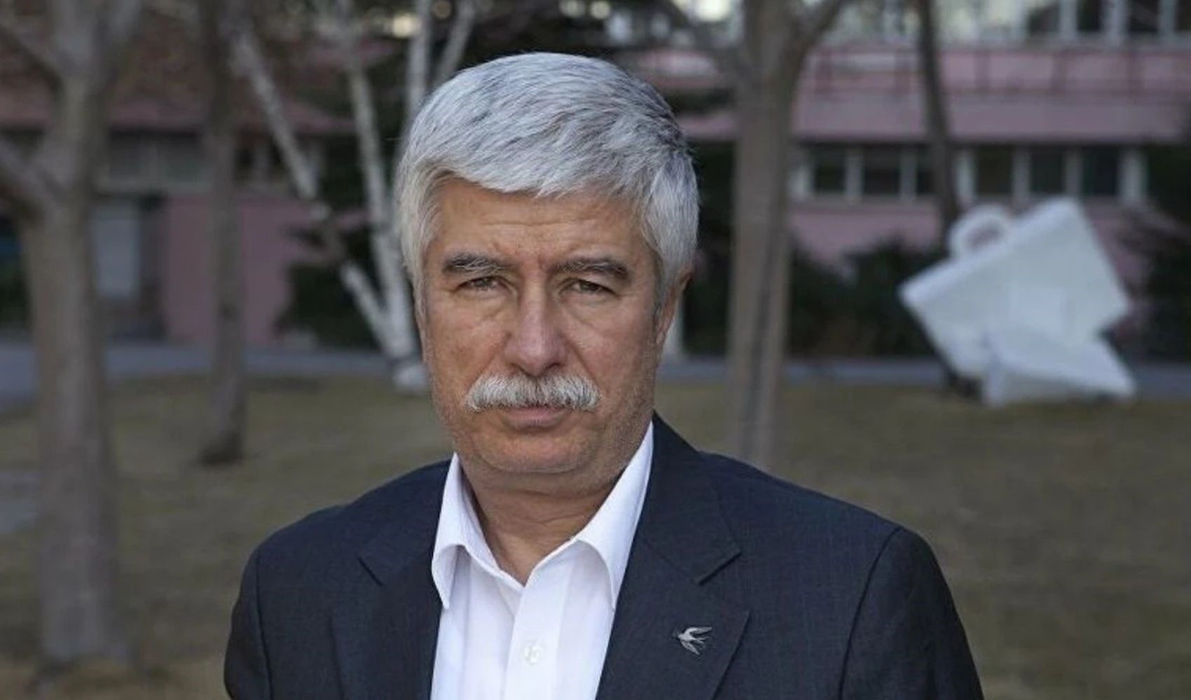 İzinsiz şekilde AKP'ye üye yapılmıştı: Faruk Bildirici'nin başvurusuna yanıt geldi İzinsiz şekilde AKP'ye üye yapılmıştı: Faruk Bildirici'nin başvurusuna yanıt geldi