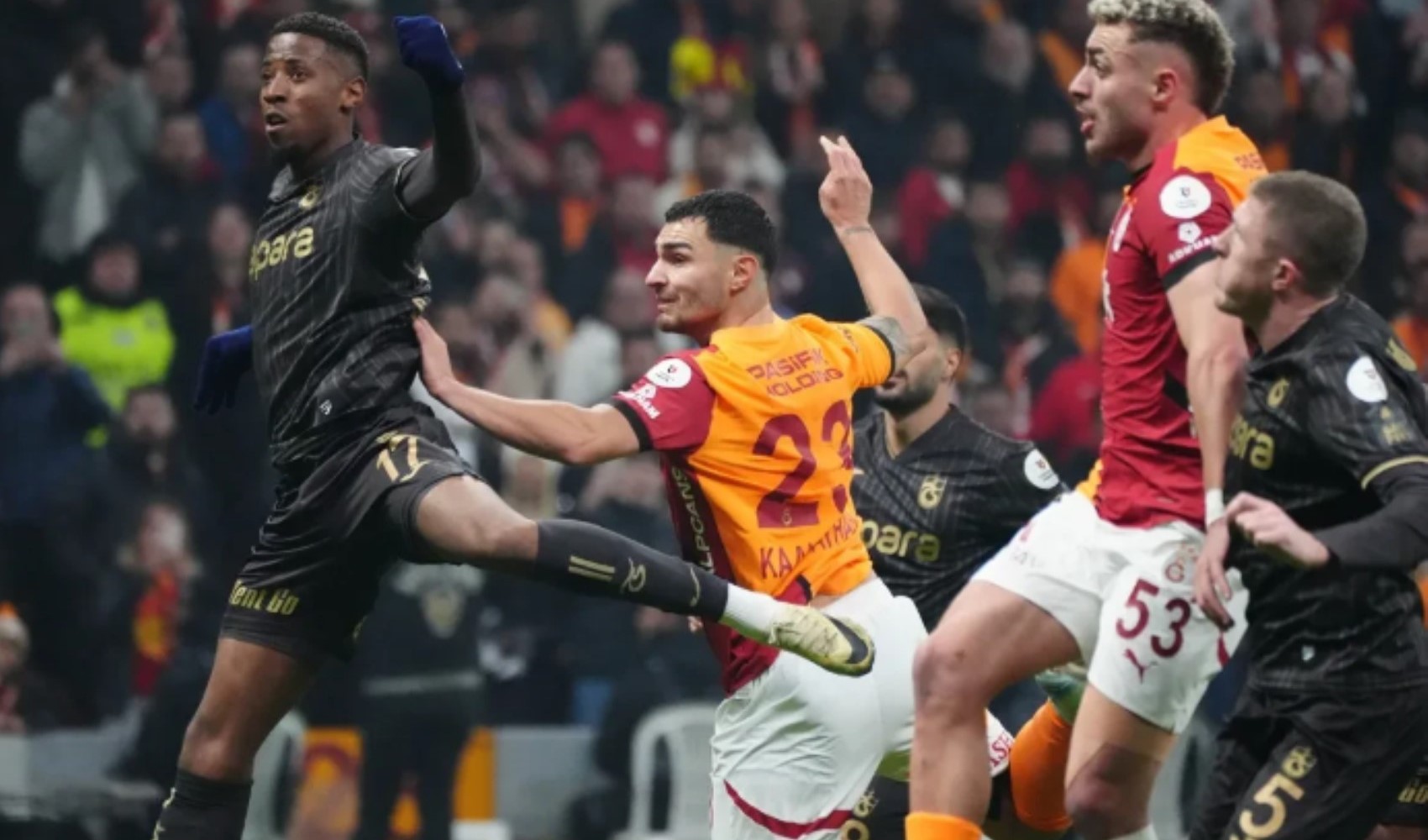 Trabzonspor-Galatasaray maçının tarihi belli oldu