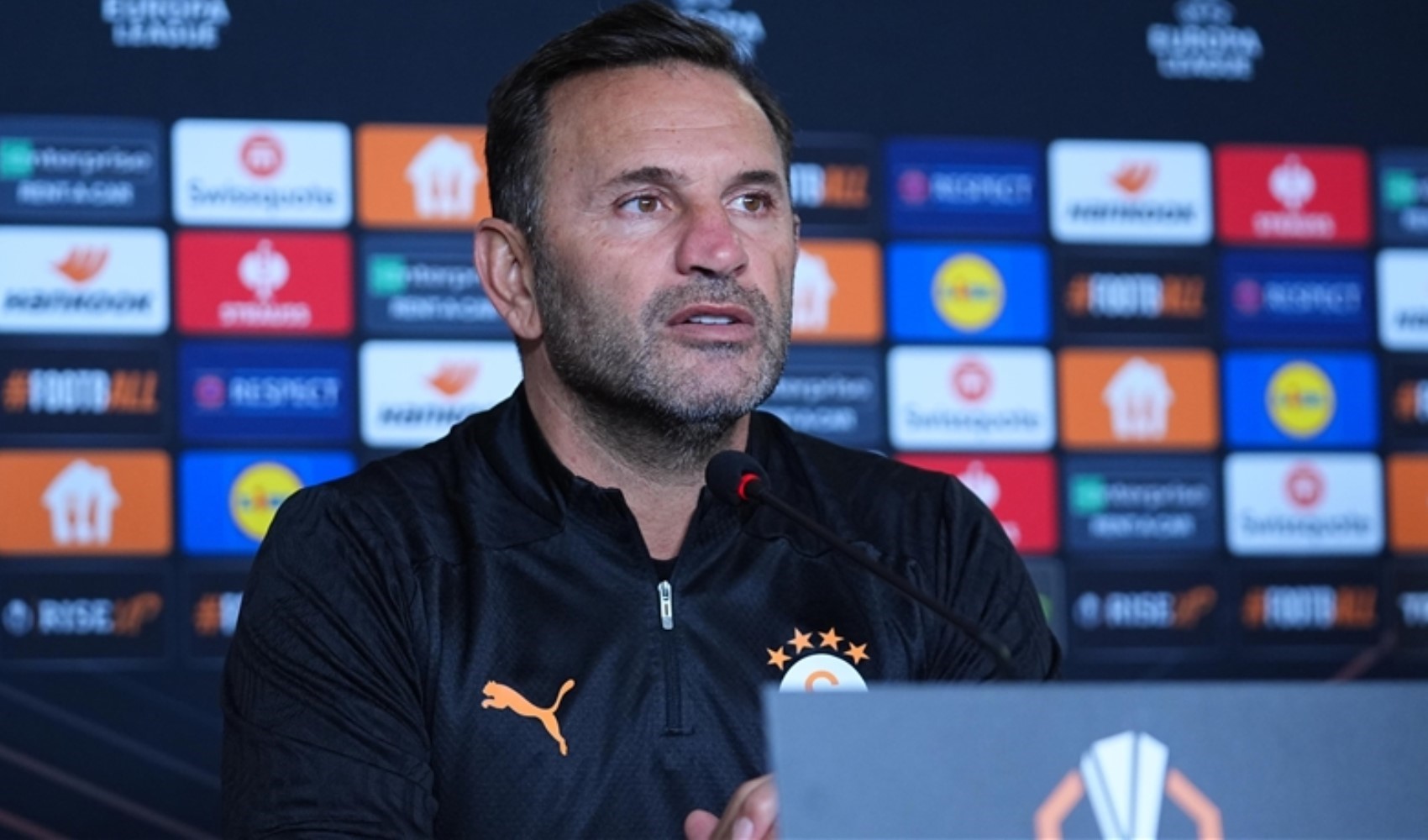 Okan Buruk, Galatasaray'da yeni bir tarih yazmayı hedefliyor Okan Buruk, Galatasaray'da yeni bir tarih yazmayı hedefliyor