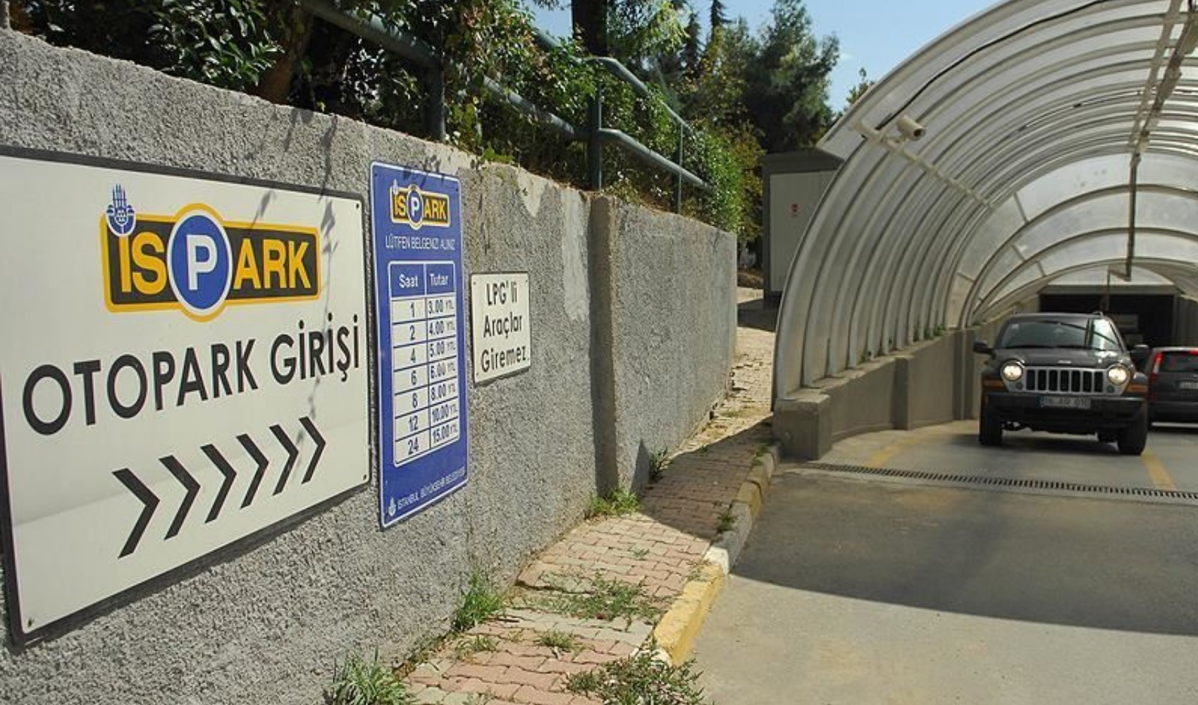 İSPARK otoparkları neden kapatıldı? İBB'den açıklama geldi