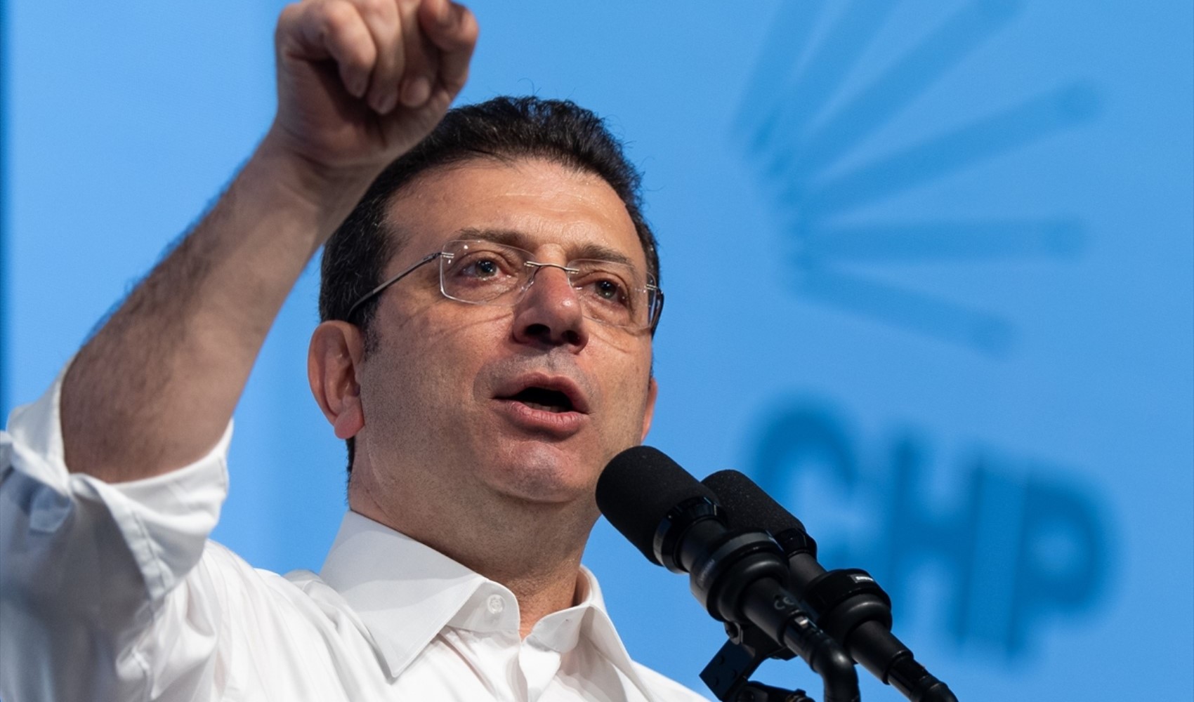 Ekrem İmamoğlu'ndan gençlere mektup! 'Türkiye'yi ayağa kaldıracak olan sizlersiniz'