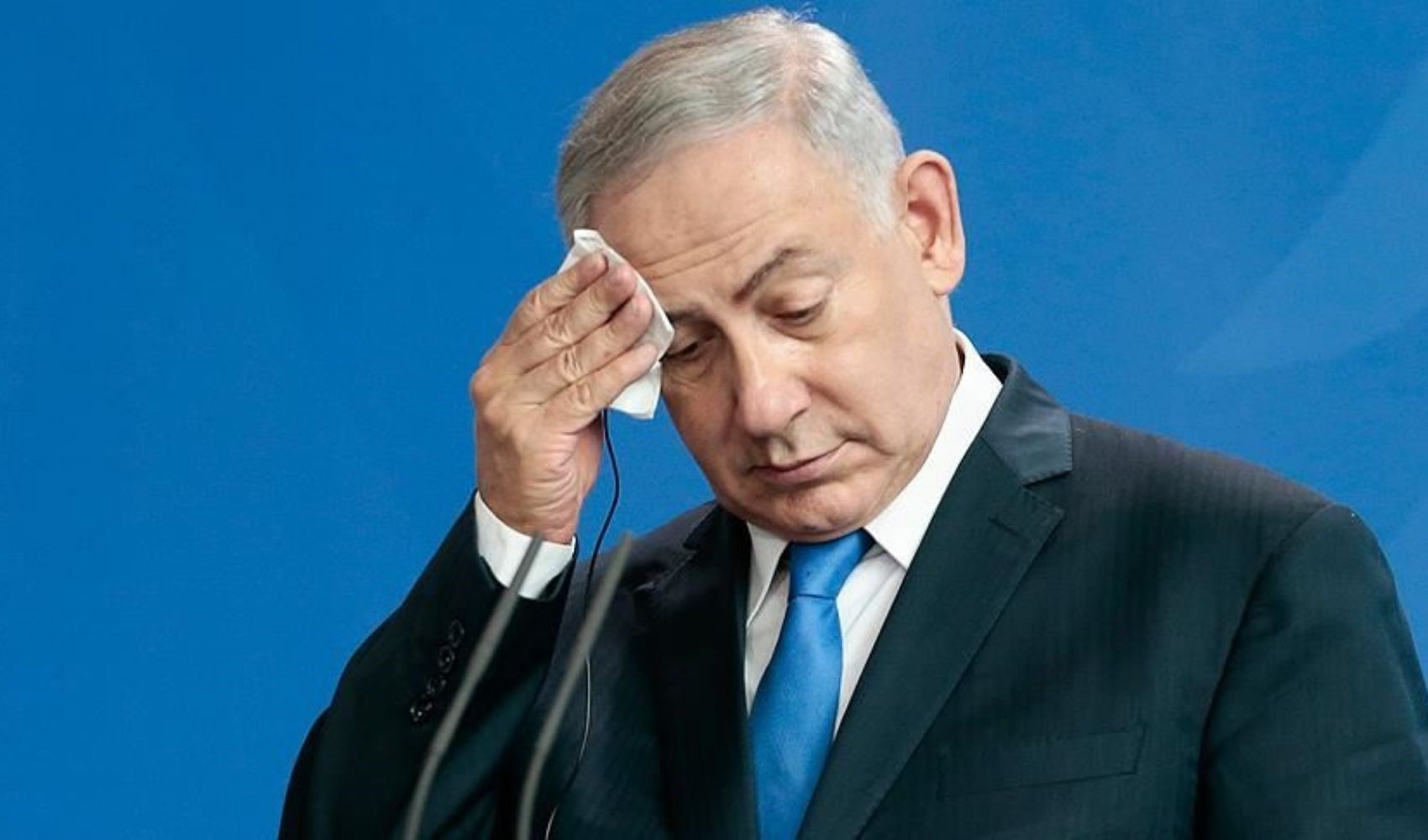 Netanyahu'nun konvoyu kaza yaptı Netanyahu'nun konvoyu kaza yaptı