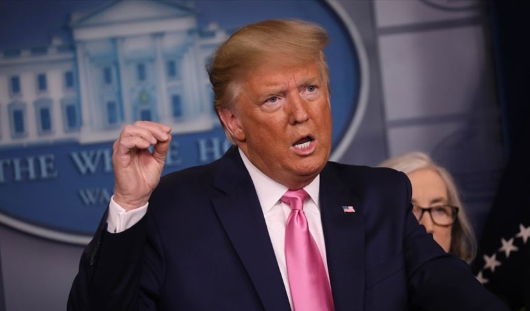 Trump: Çin'de fabrikalar kapanıyor çünkü biz onların ürünlerini almıyoruz
