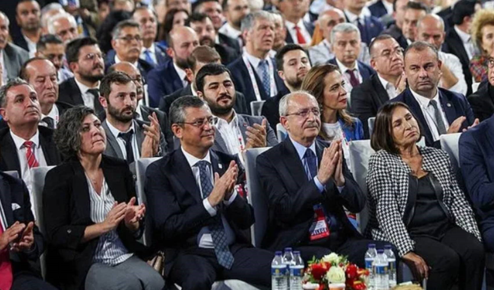 Kemal Kılıçdaroğlu'ndan kurultay kararı