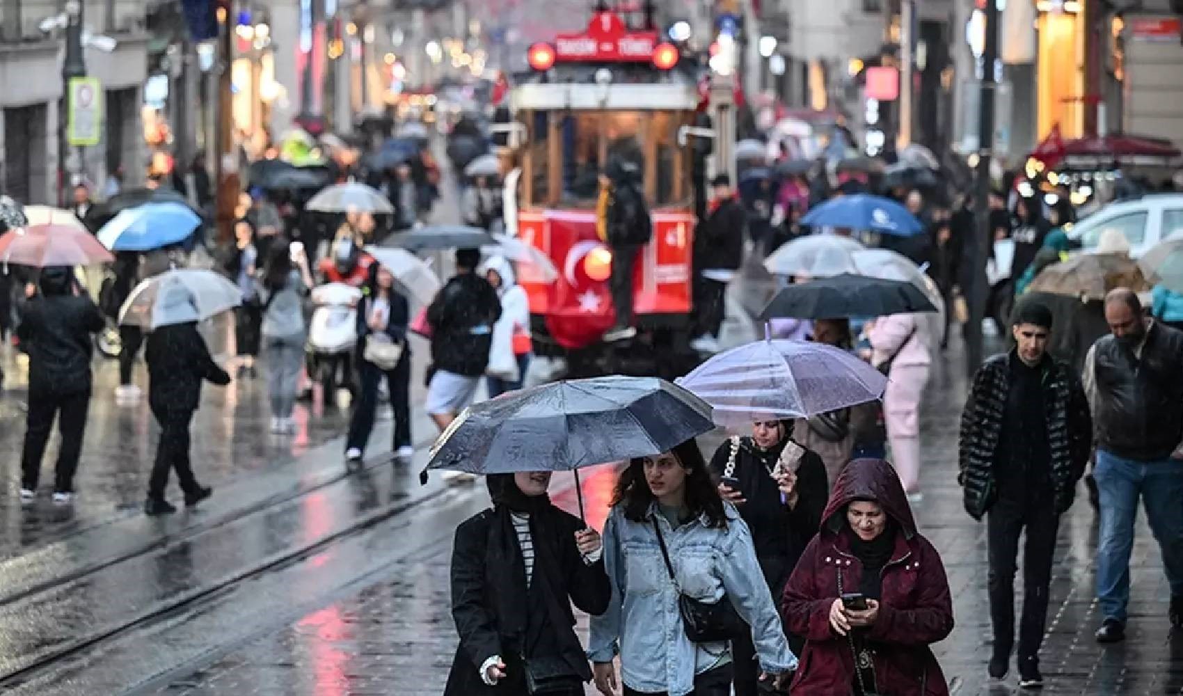 Sıcaklıklar mevsim normallerinin altına düşecek! Yağışlar yolda