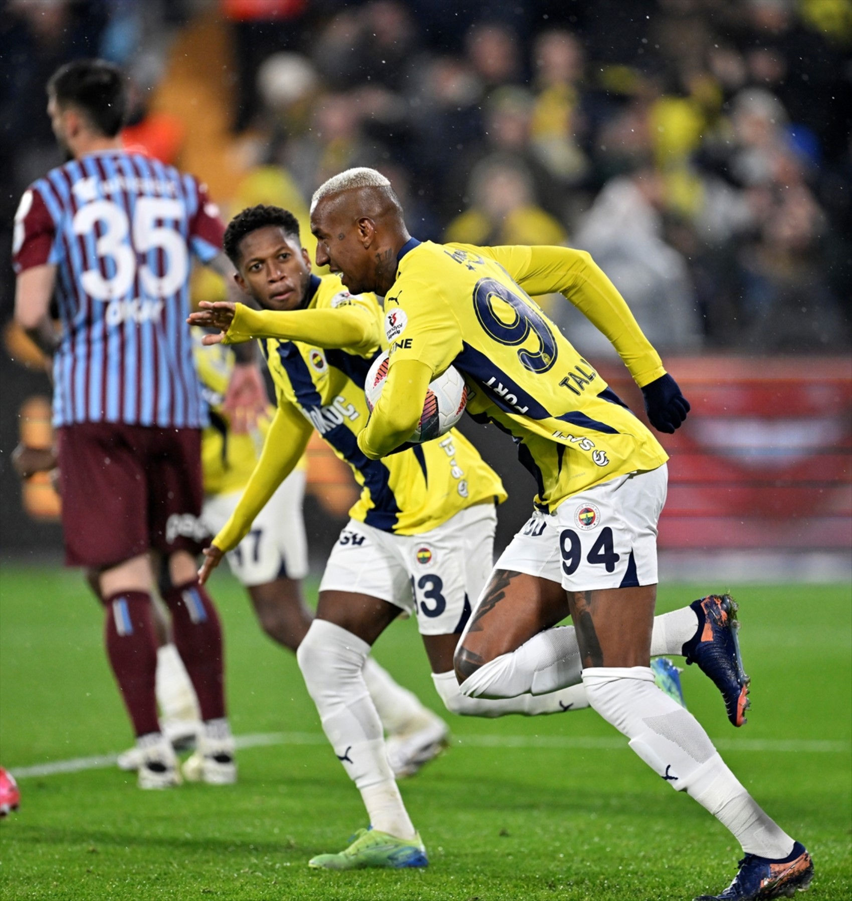 Talisca'dan hat-trick sonrası mesaj: 'Sezon sonunda gülen biz olacağız'
