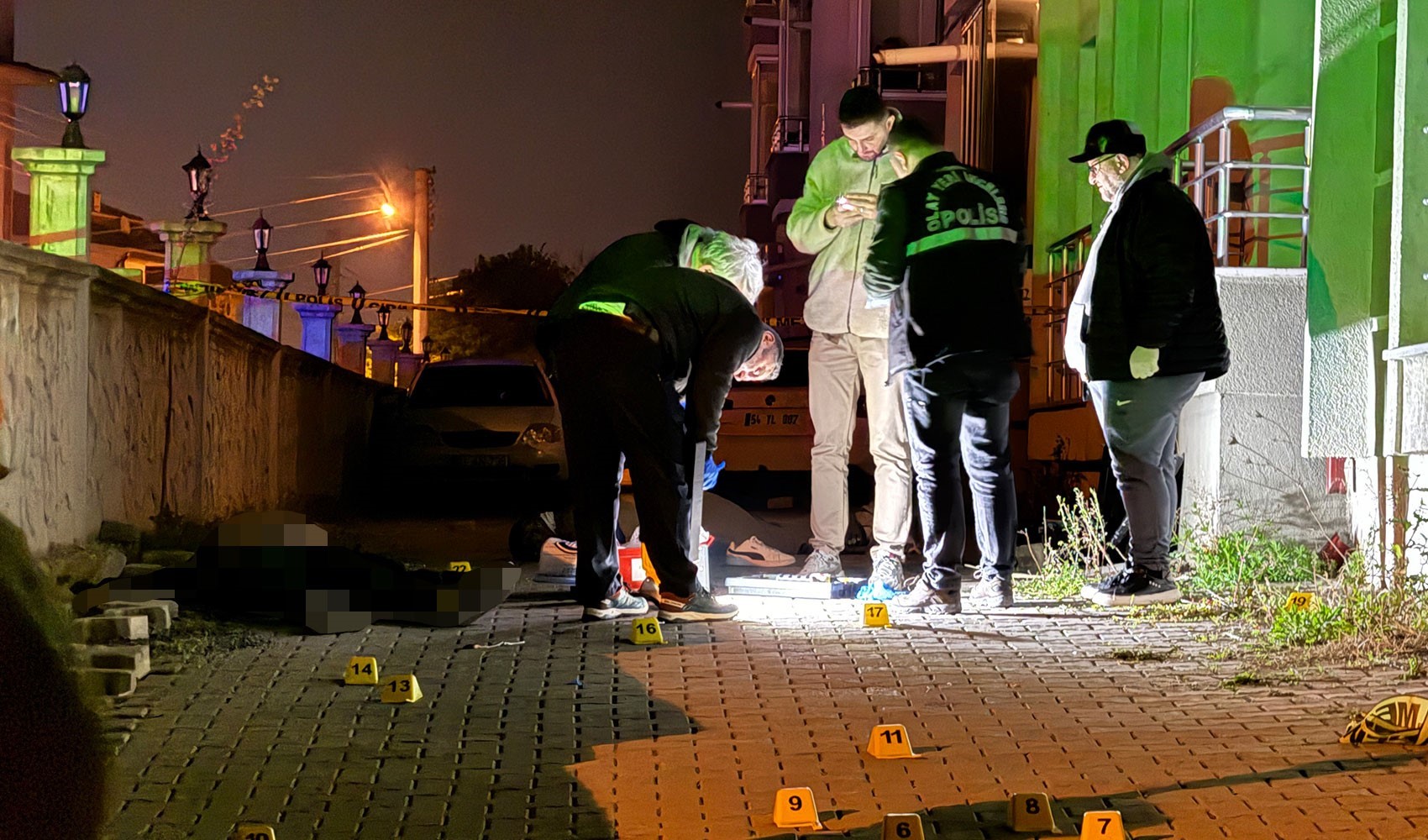 Sakarya'da komşular arasındaki tartışma katliama dönüştü! 5 ölü, 5 yaralı