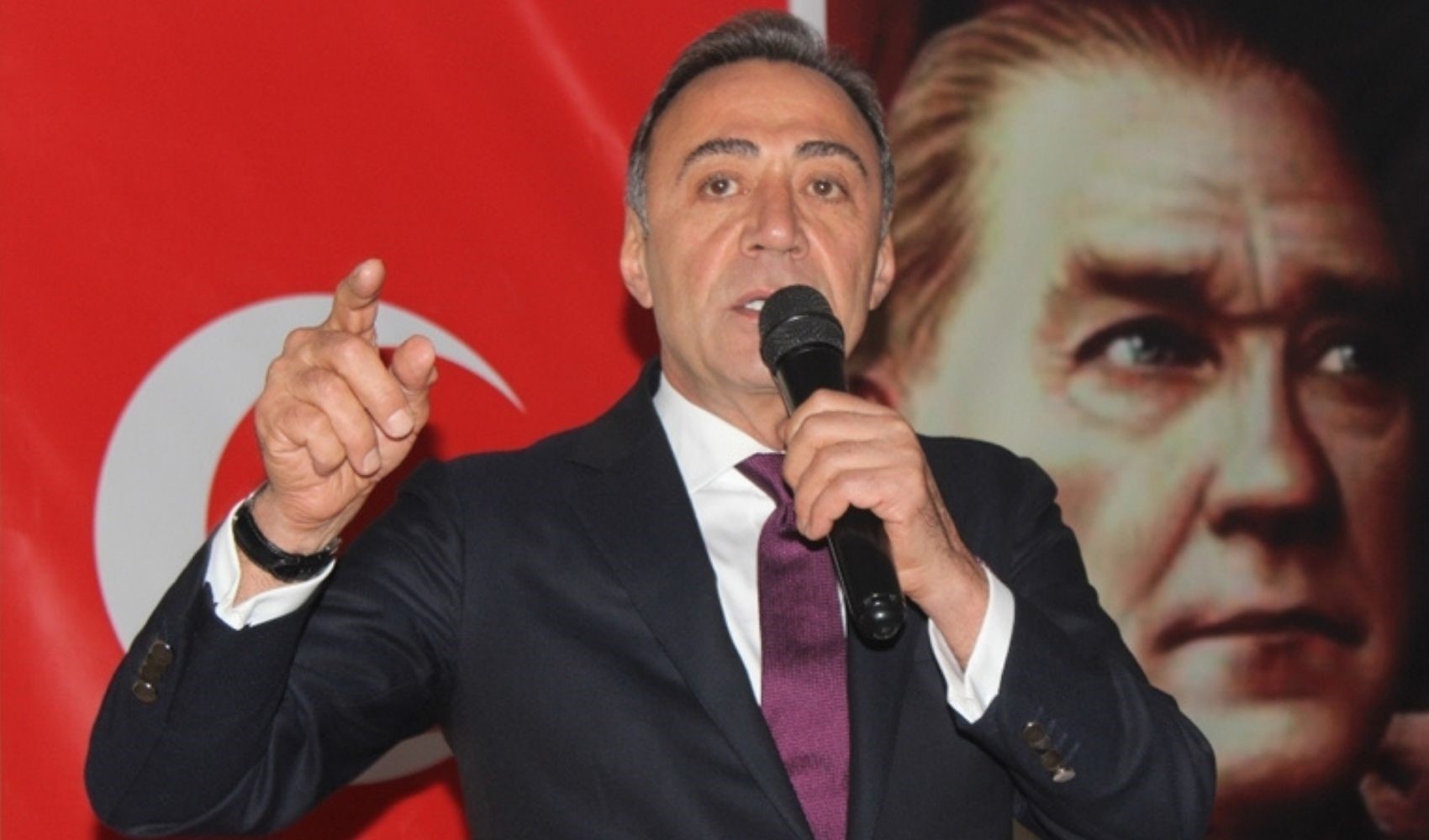 Aday olamayan Berhan Şimşek’ten ilk açıklama Aday olamayan Berhan Şimşek’ten ilk açıklama