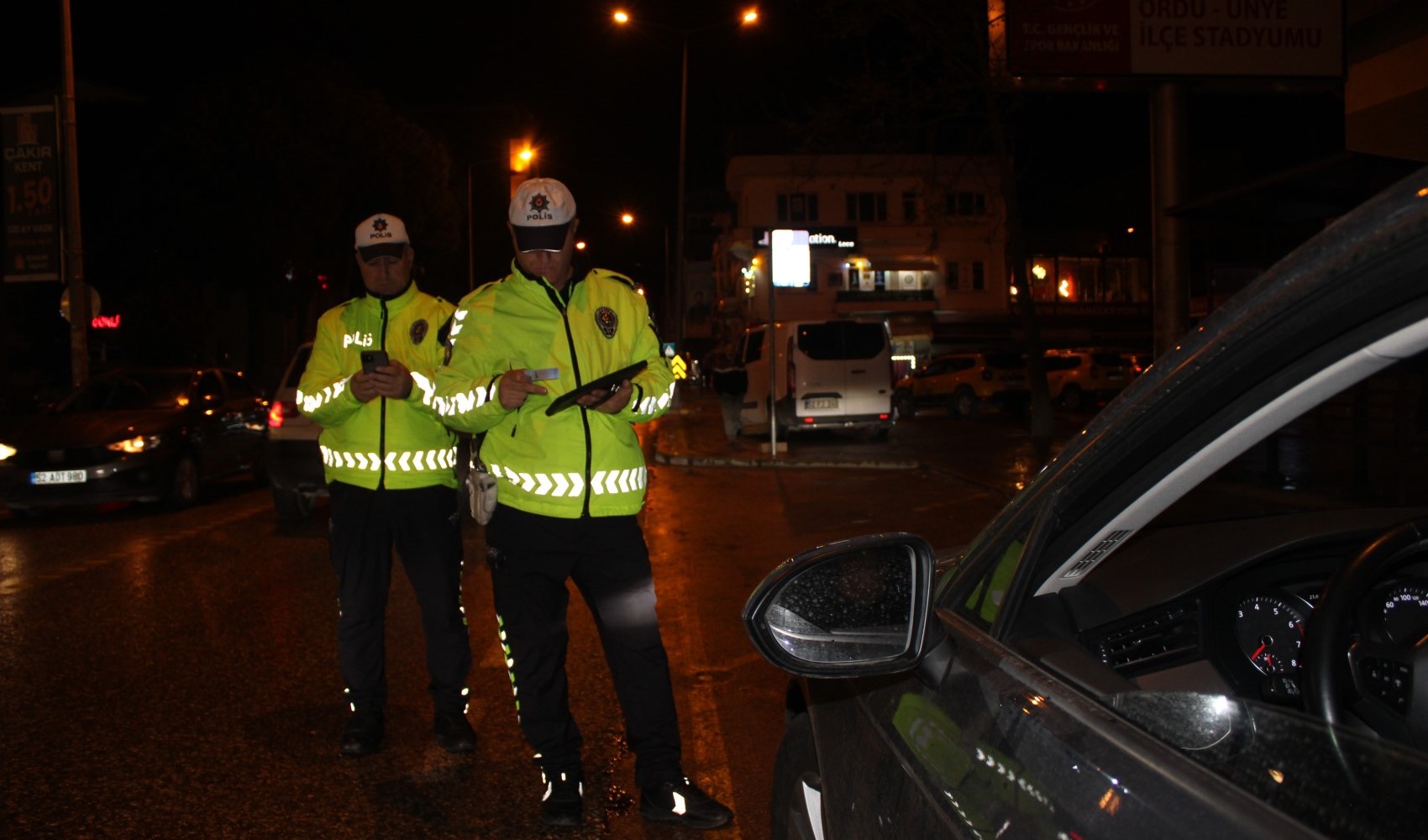 Ordu'da trafik denetimi: 30 araca binlerce lira ceza kesildi