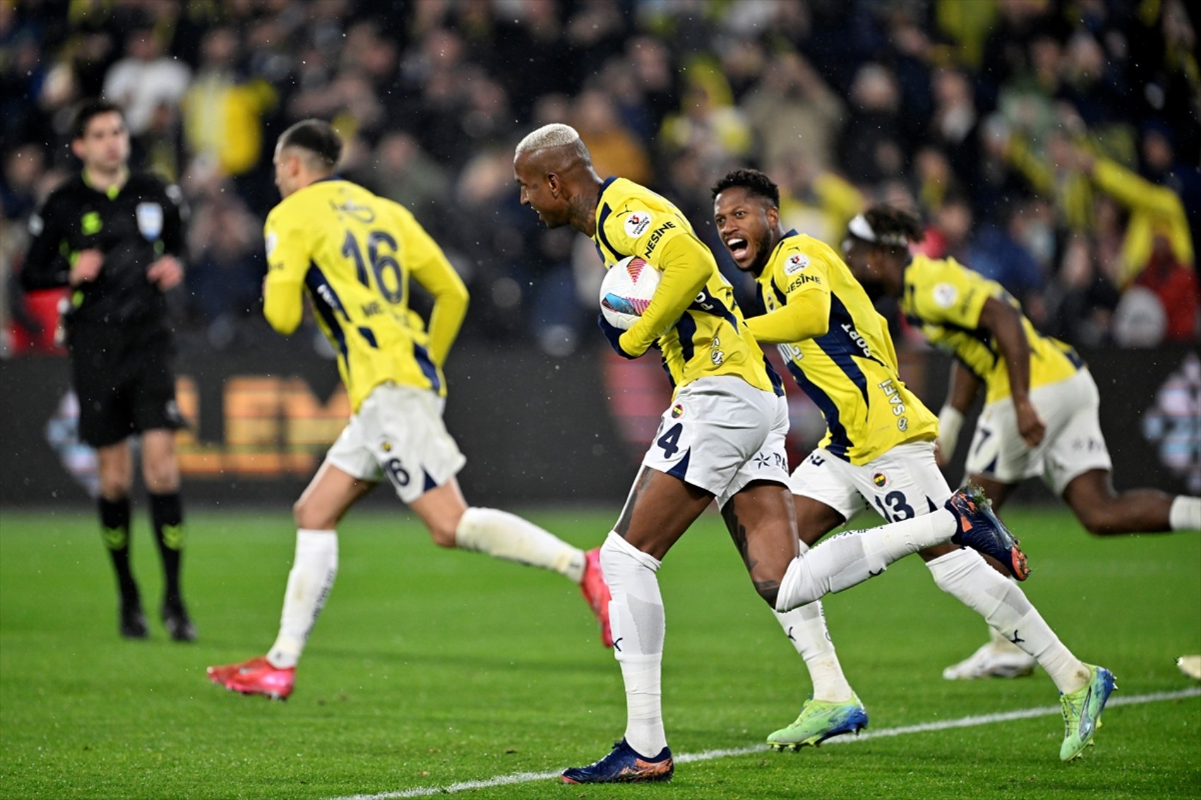 Talisca hız sınırını aştı: Attığı son golün hızı belli oldu