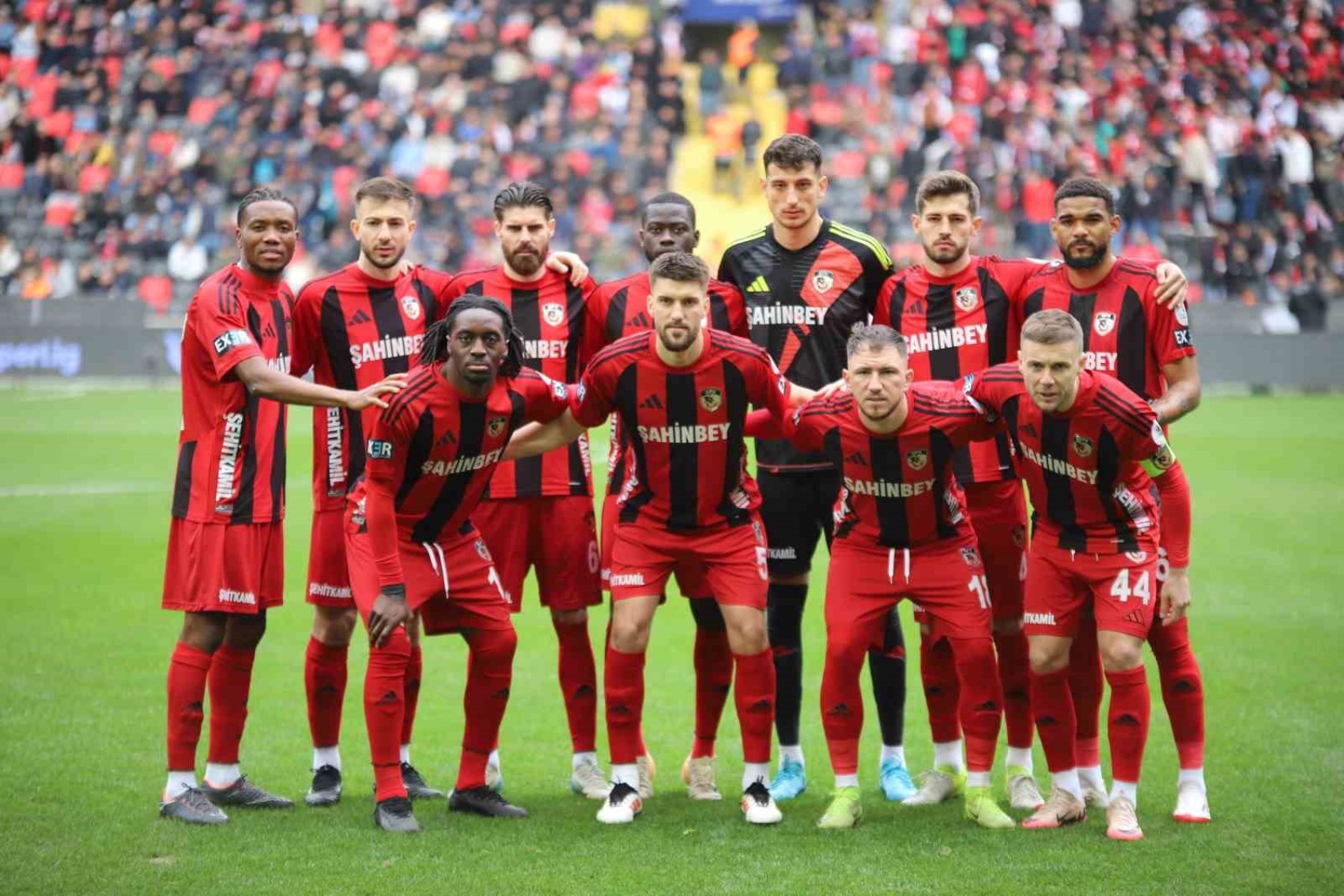 Süper Lig Göztepe - Gaziantep FK Maçı ne zaman? Saat kaçta ve hangi kanalda? Muhtemel 11'ler