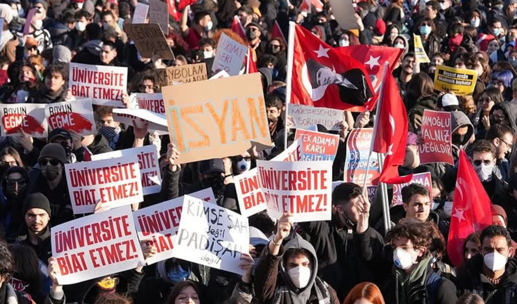 Ders notları cezaevinde bekliyor: Tutuklu öğrenciler sınavlara hazırlanamıyor