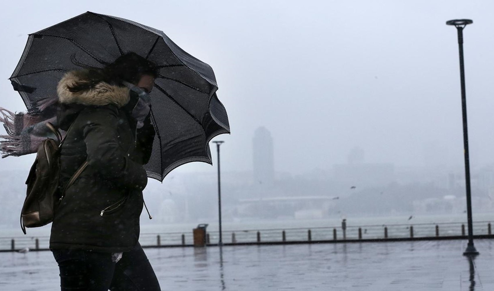 Meteoroloji uyardı: Akdeniz'de fırtına etkili olacak