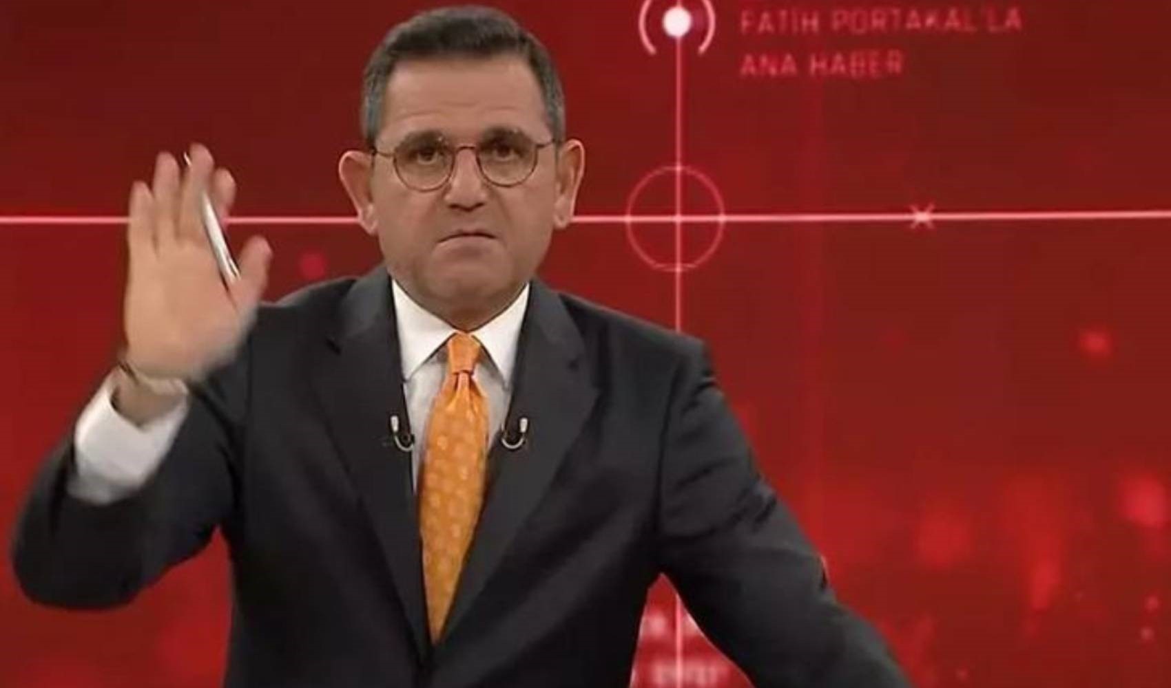 Fatih Portakal, Mahmut Tanal'ın konuşmasını yarıda kesti sosyal medya karıştı Fatih Portakal, Mahmut Tanal'ın konuşmasını yarıda kesti sosyal medya karıştı