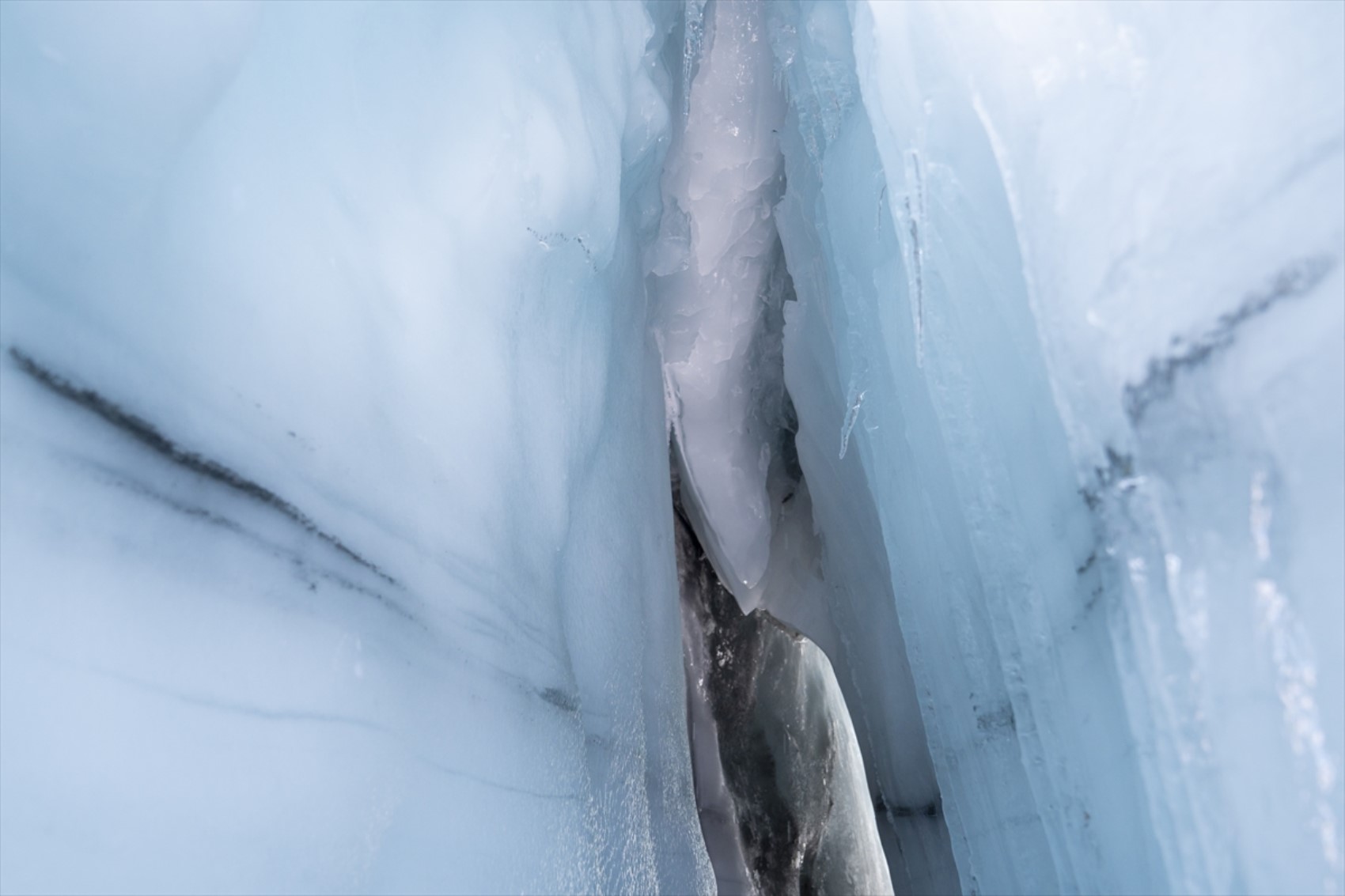 Alaska’da buz şöleni: Matanuska Buzulu’nu Türk fotoğrafçı görüntüledi