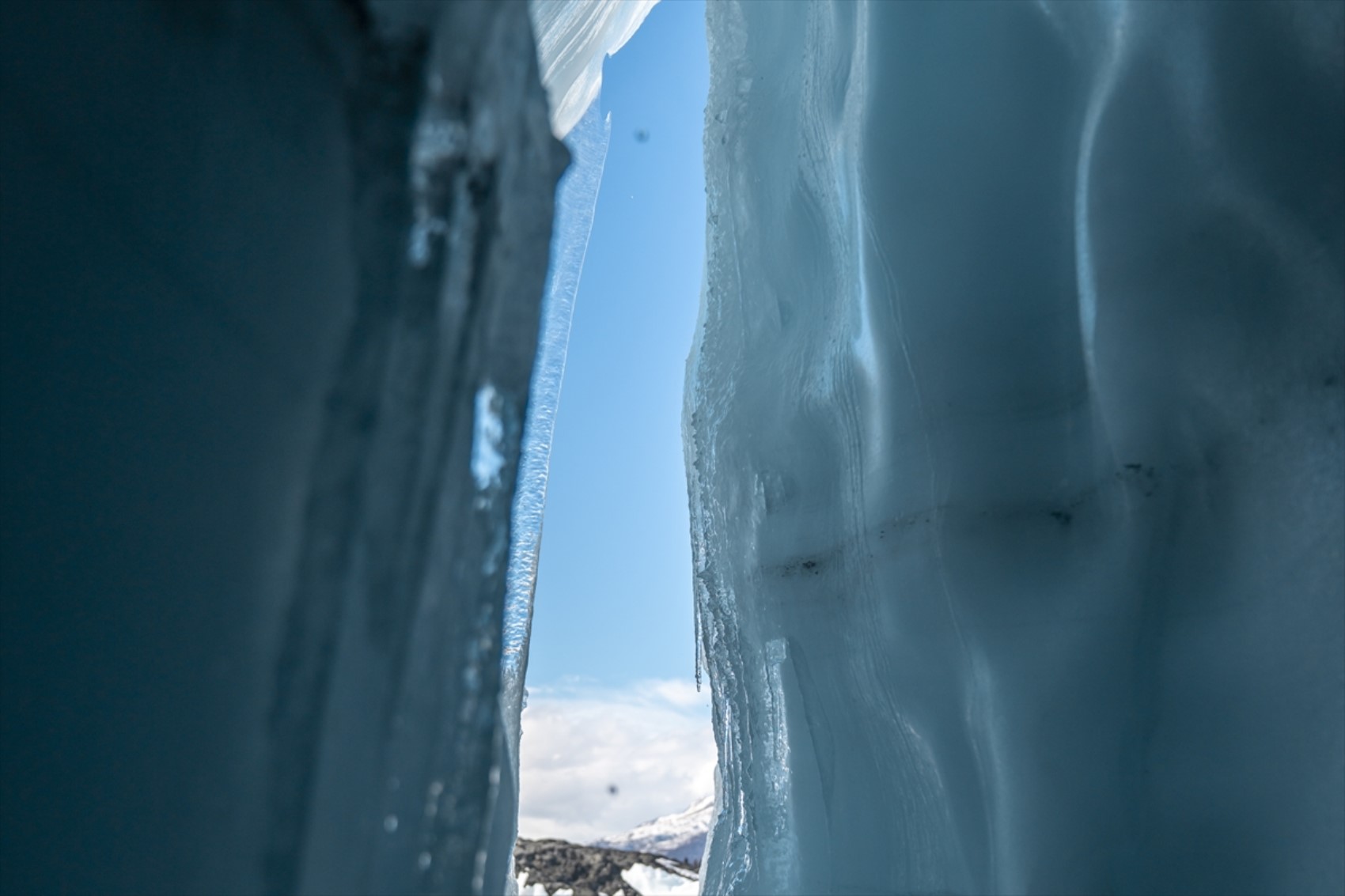 Alaska’da buz şöleni: Matanuska Buzulu’nu Türk fotoğrafçı görüntüledi