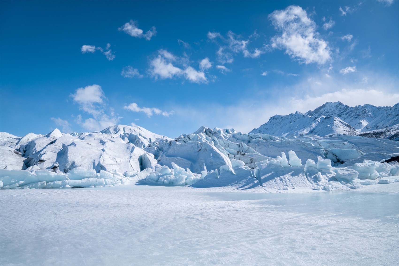 Alaska’da buz şöleni: Matanuska Buzulu’nu Türk fotoğrafçı görüntüledi