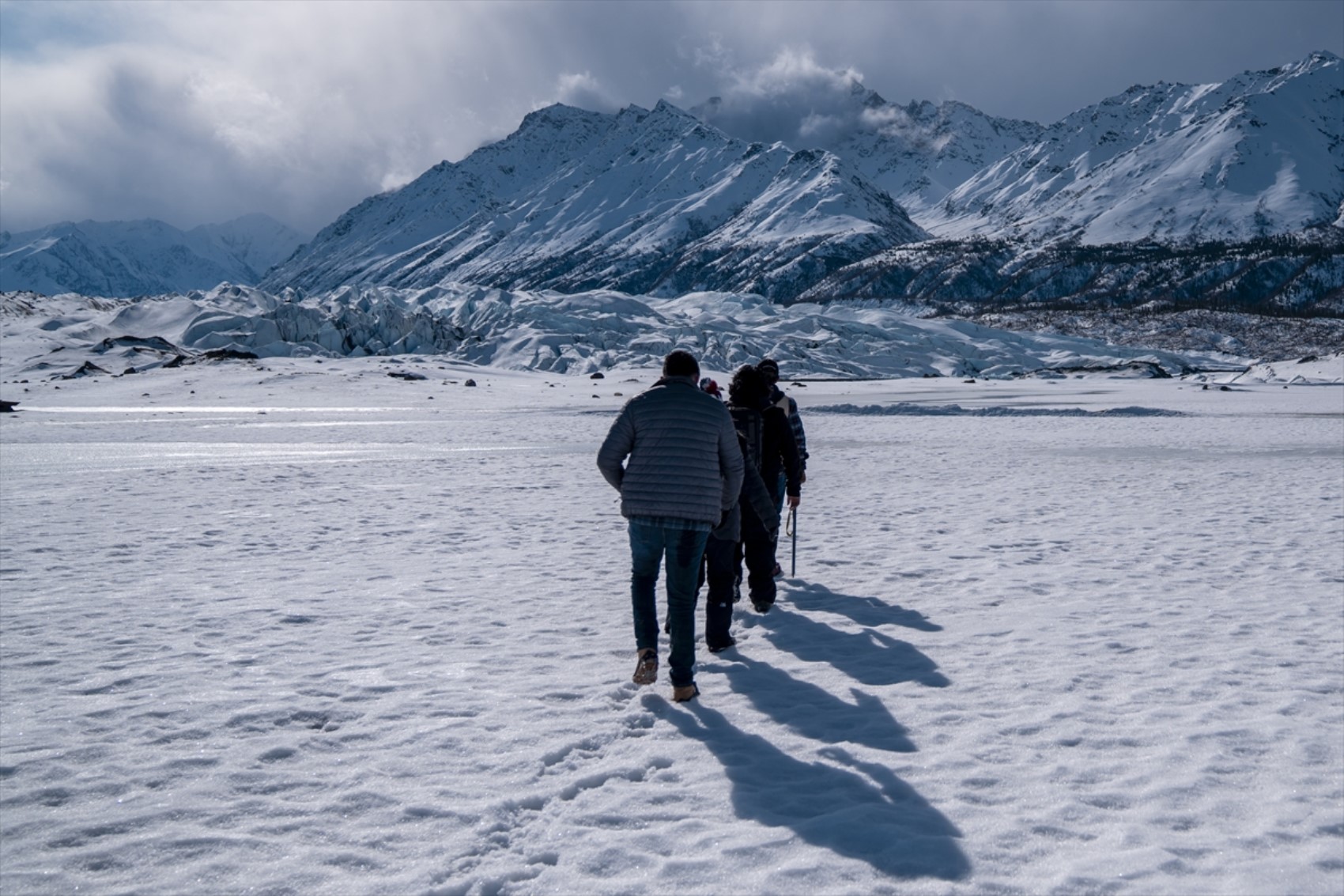 Alaska’da buz şöleni: Matanuska Buzulu’nu Türk fotoğrafçı görüntüledi